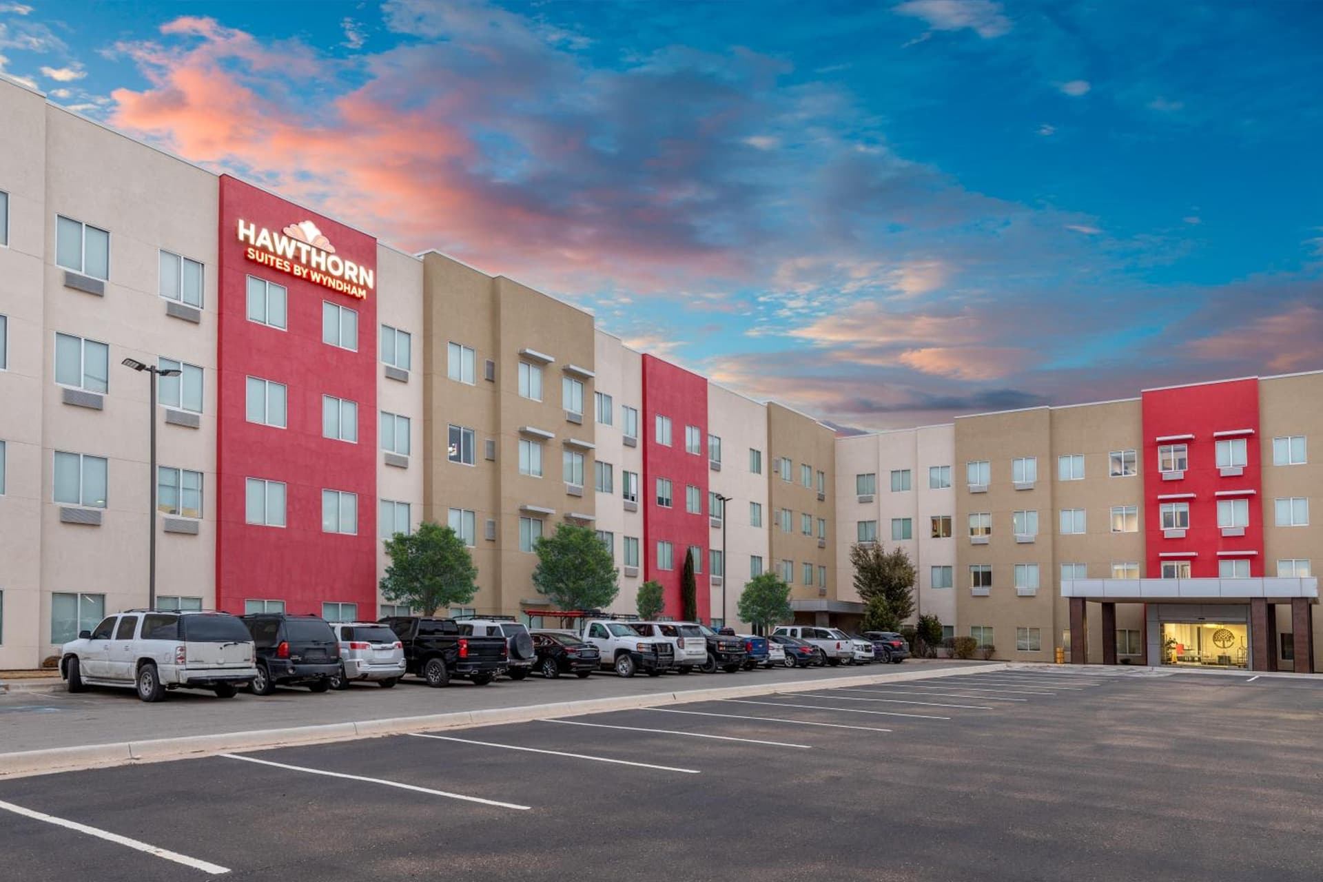 Hawthorn Suites by Wyndham Lubbock featured exterior or lobby in Lubbock, TX — similar hotel