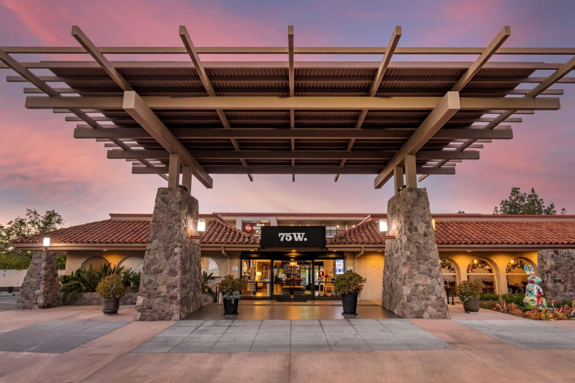 Best Western Plus Thousand Oaks Inn — hotel in Thousand Oaks, California