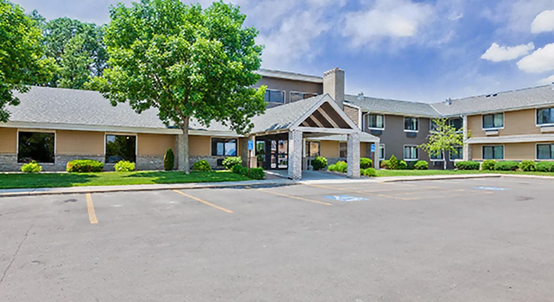 AmericInn by Wyndham Algona featured exterior or lobby in Algona, IA — similar hotel