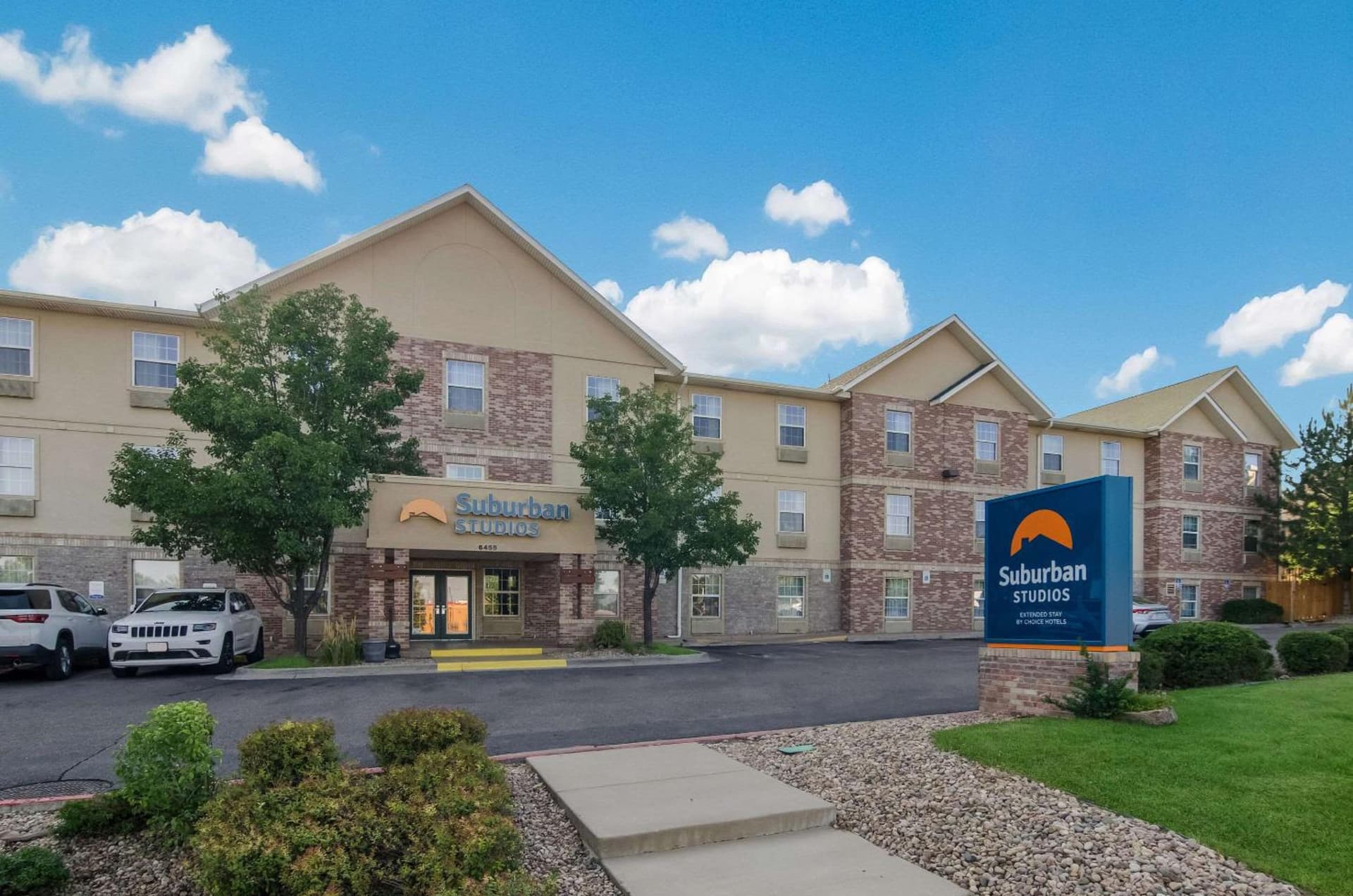 Suburban Studios Denver Central-Arvada — hotel in Arvada, Colorado