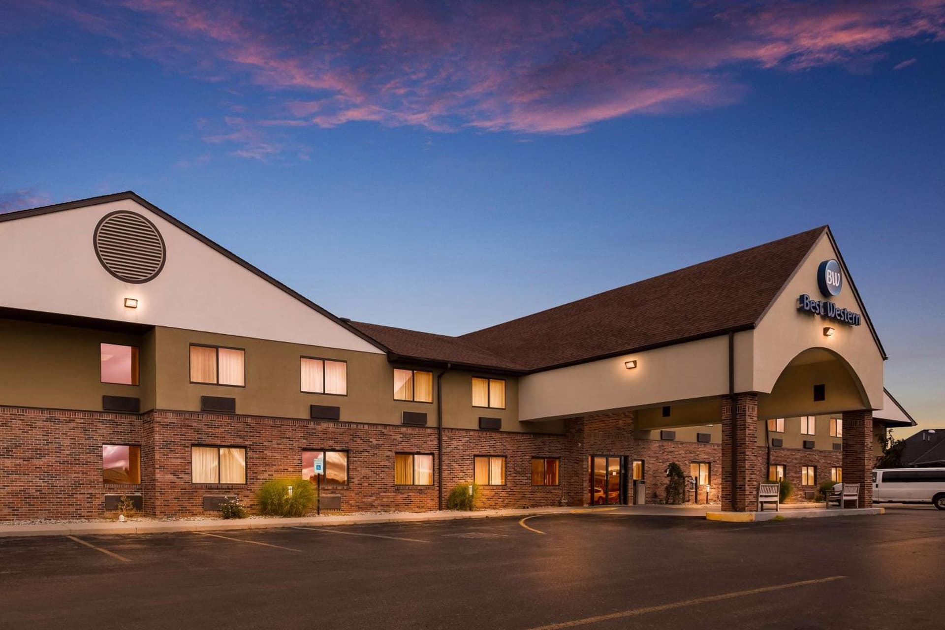 Best Western Kendallville Inn featured exterior or lobby in Kendallville, IN — similar hotel