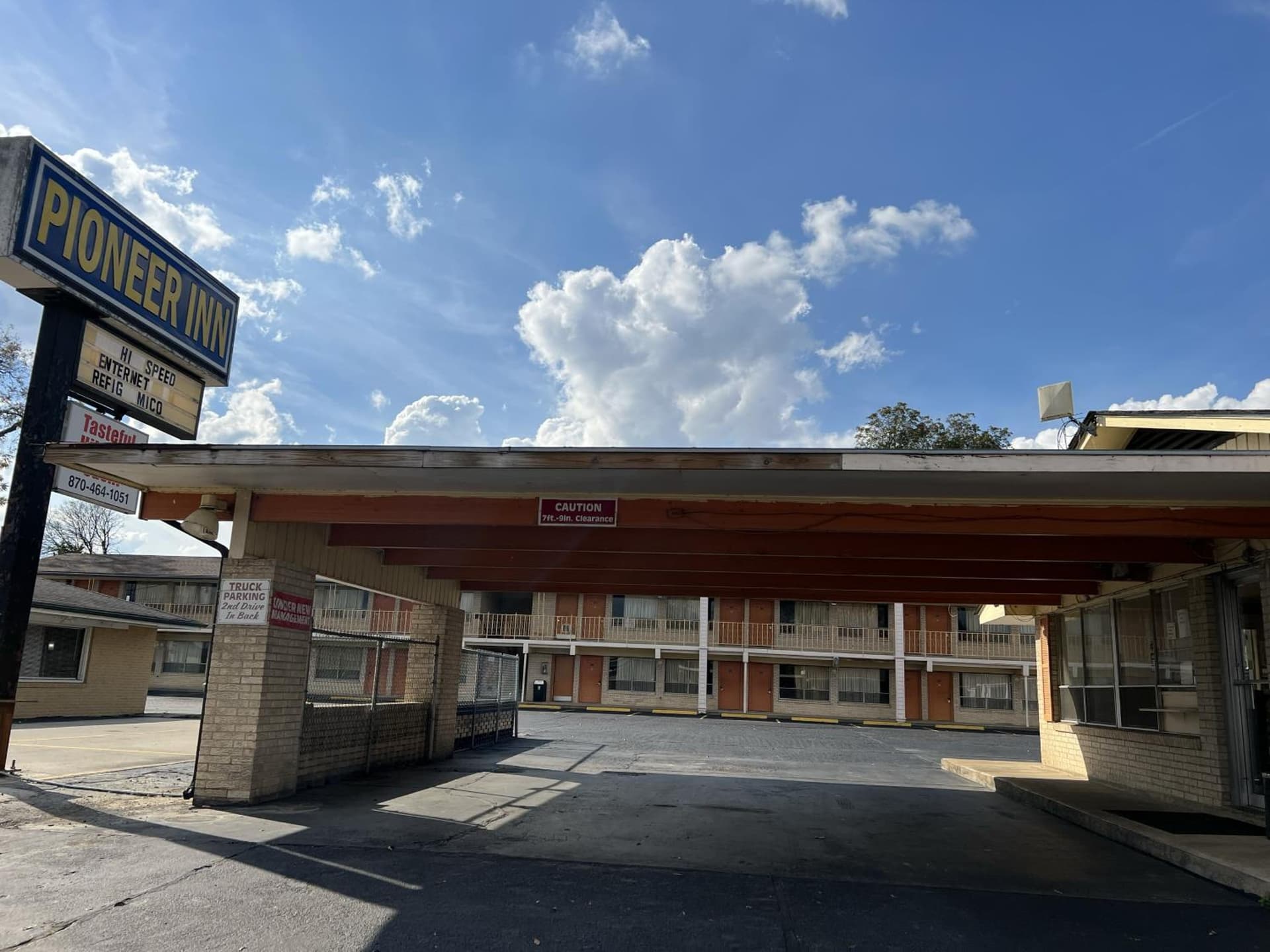 Pioneer INN — hotel in Arkadelphia, Arkansas