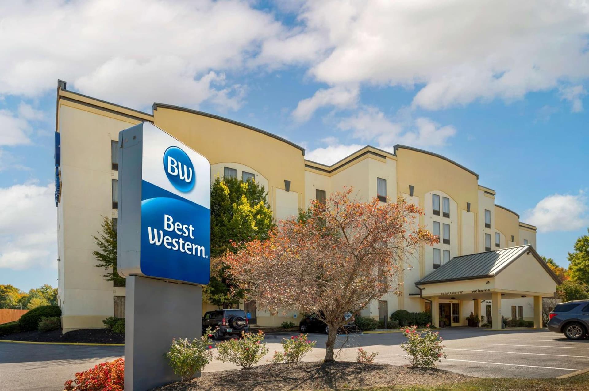 Best Western Louisville East Inn & Suites — hotel in Louisville, Kentucky