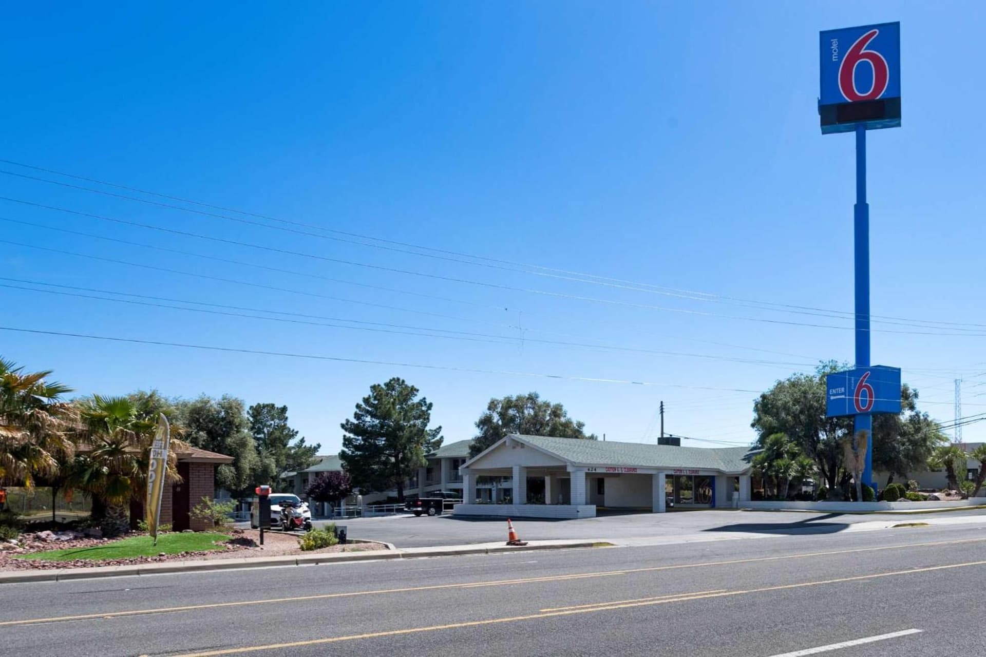 Motel 6-Kingman, AZ - Route 66 West — hotel in Kingman, Arizona