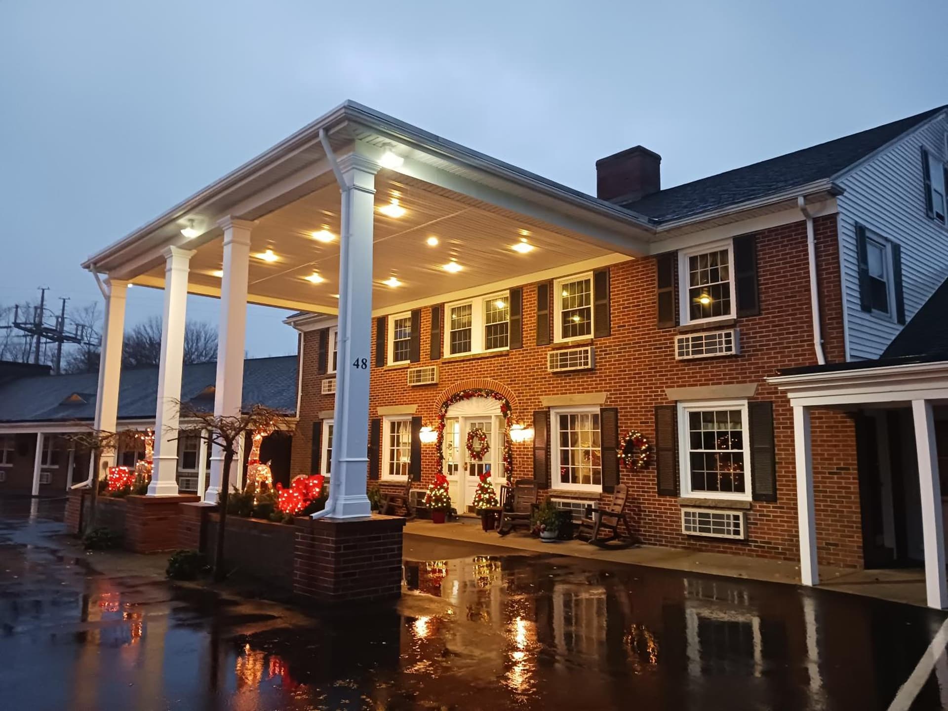 Colonial Inn Seekonk — hotel in Fall River, Massachusetts