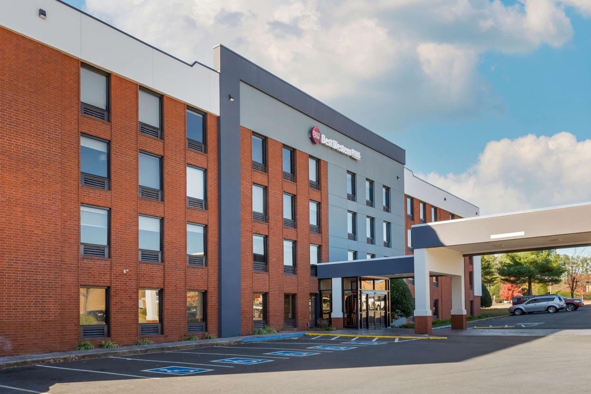Best Western PLUS Executive Hotel Richmond — hotel in Richmond, Virginia