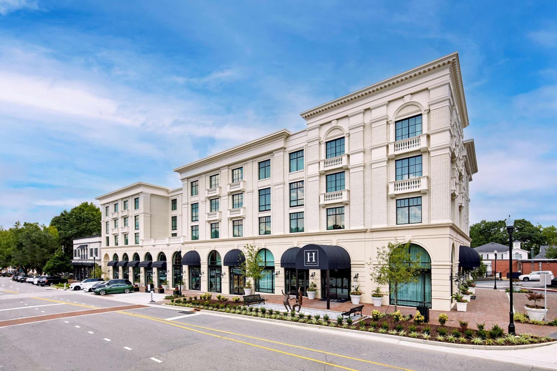 The Hamilton Alpharetta, Curio Collection By Hilton — hotel in Alpharetta, Georgia