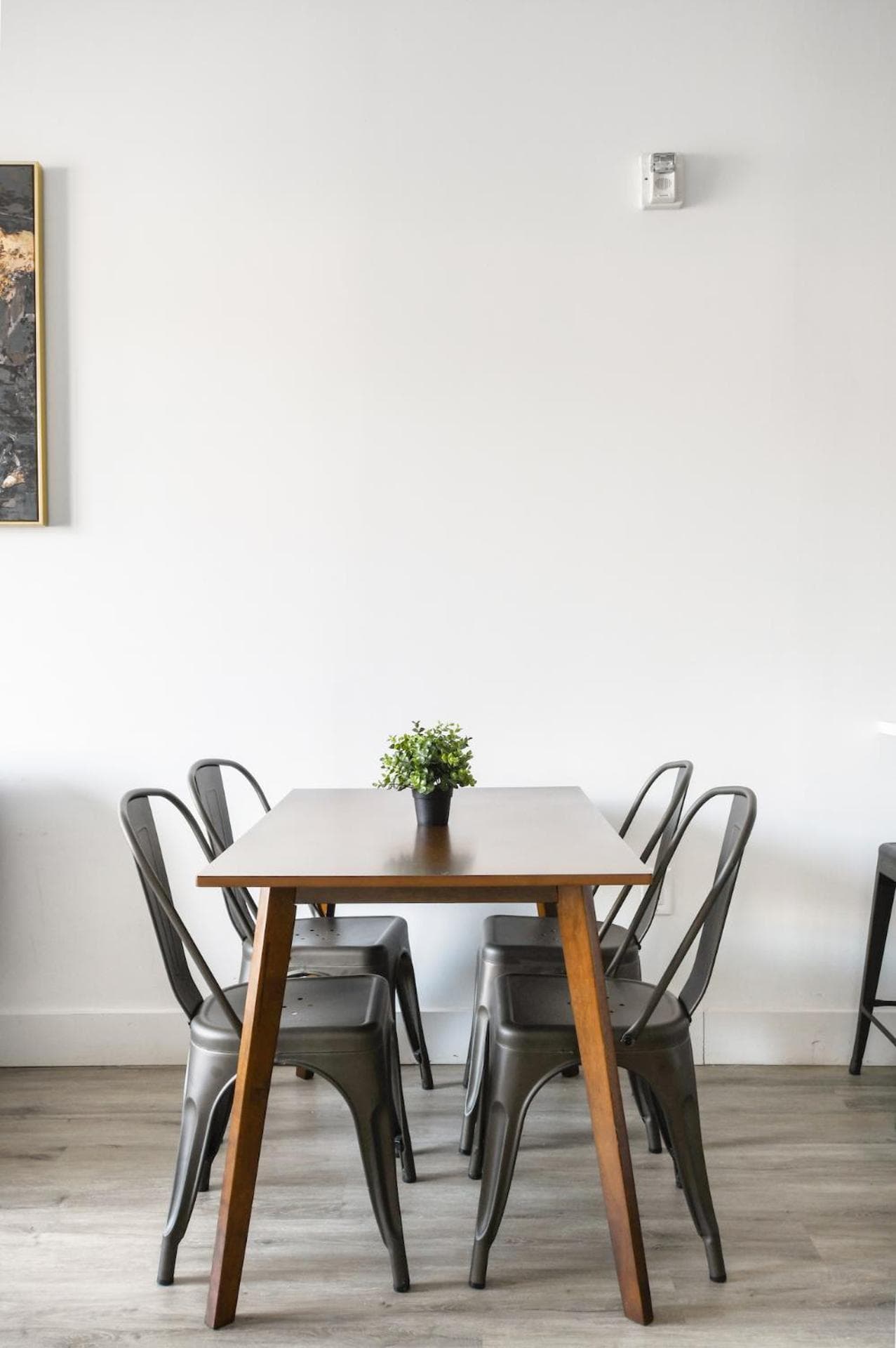 Luxury Apartments - Newark Int Airport - Evonify Stays — hotel in Elizabeth, New Jersey