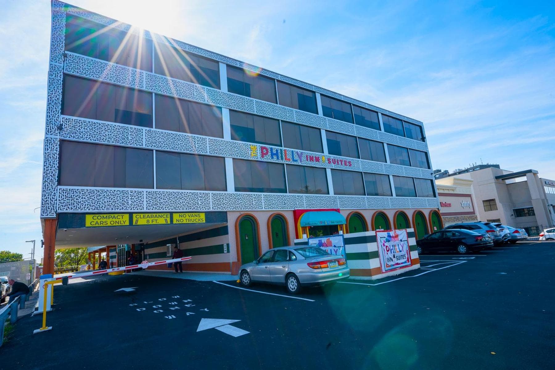 Philly Inn & Suites — hotel in Philadelphia, Pennsylvania