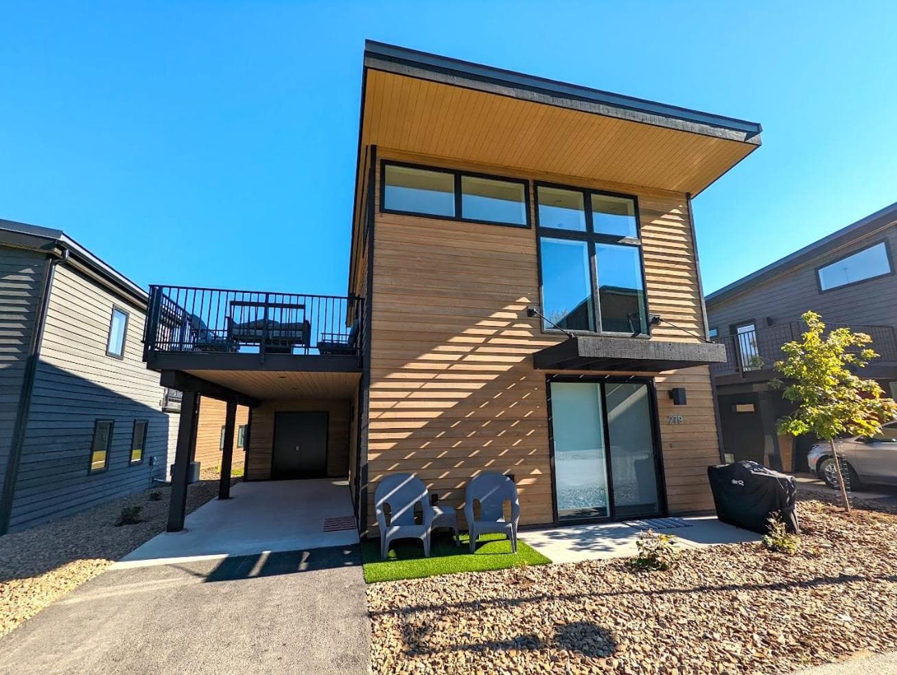 Mountain Haven property views in Whitefish, MT — gallery photo 3