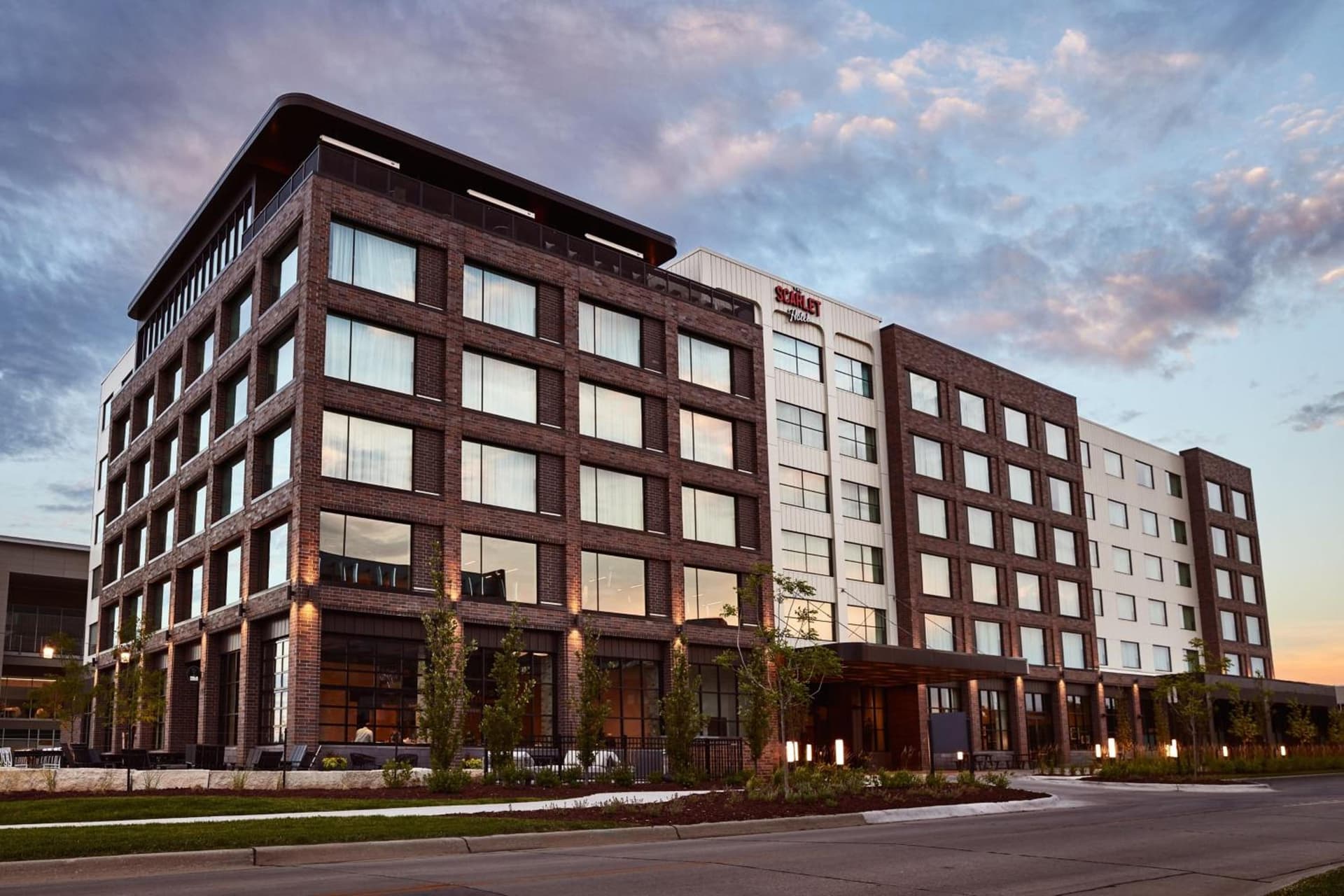 The Scarlet, Lincoln, a Tribute Portfolio Hotel — hotel in Lincoln, Nebraska