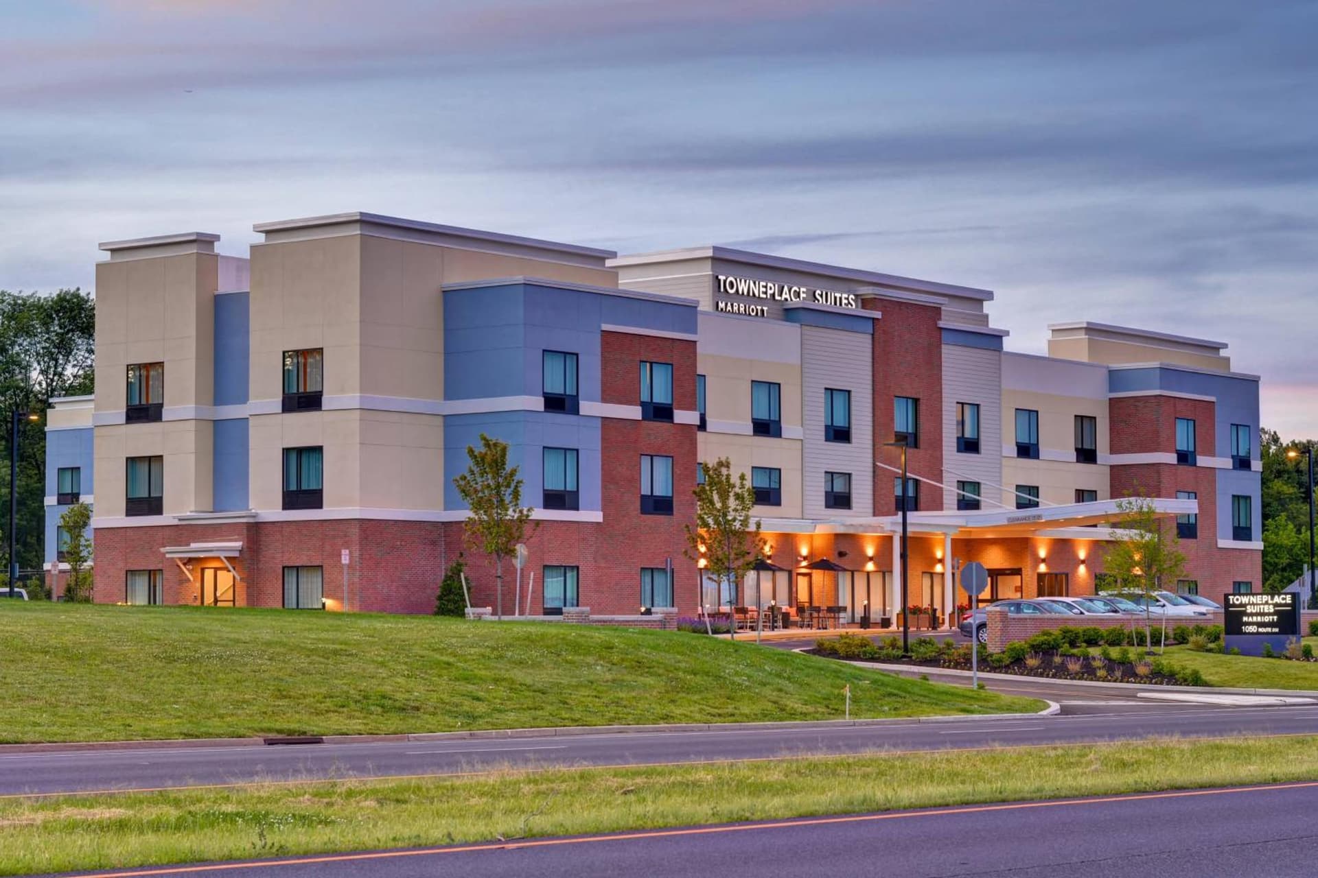 TownePlace Suites by Marriott Bridgewater Branchburg featured exterior or lobby in Branchburg Park, NJ — similar hotel