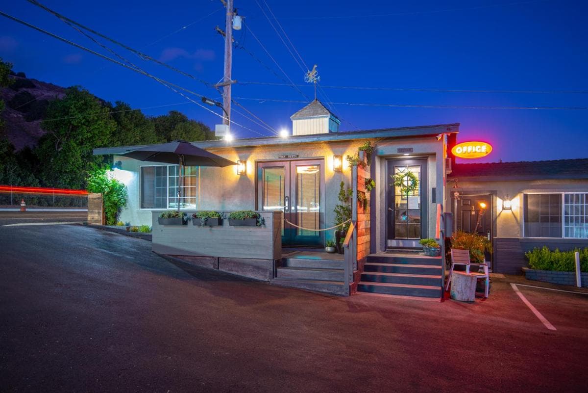 Shell Beach Inn — hotel in Pismo Beach, California