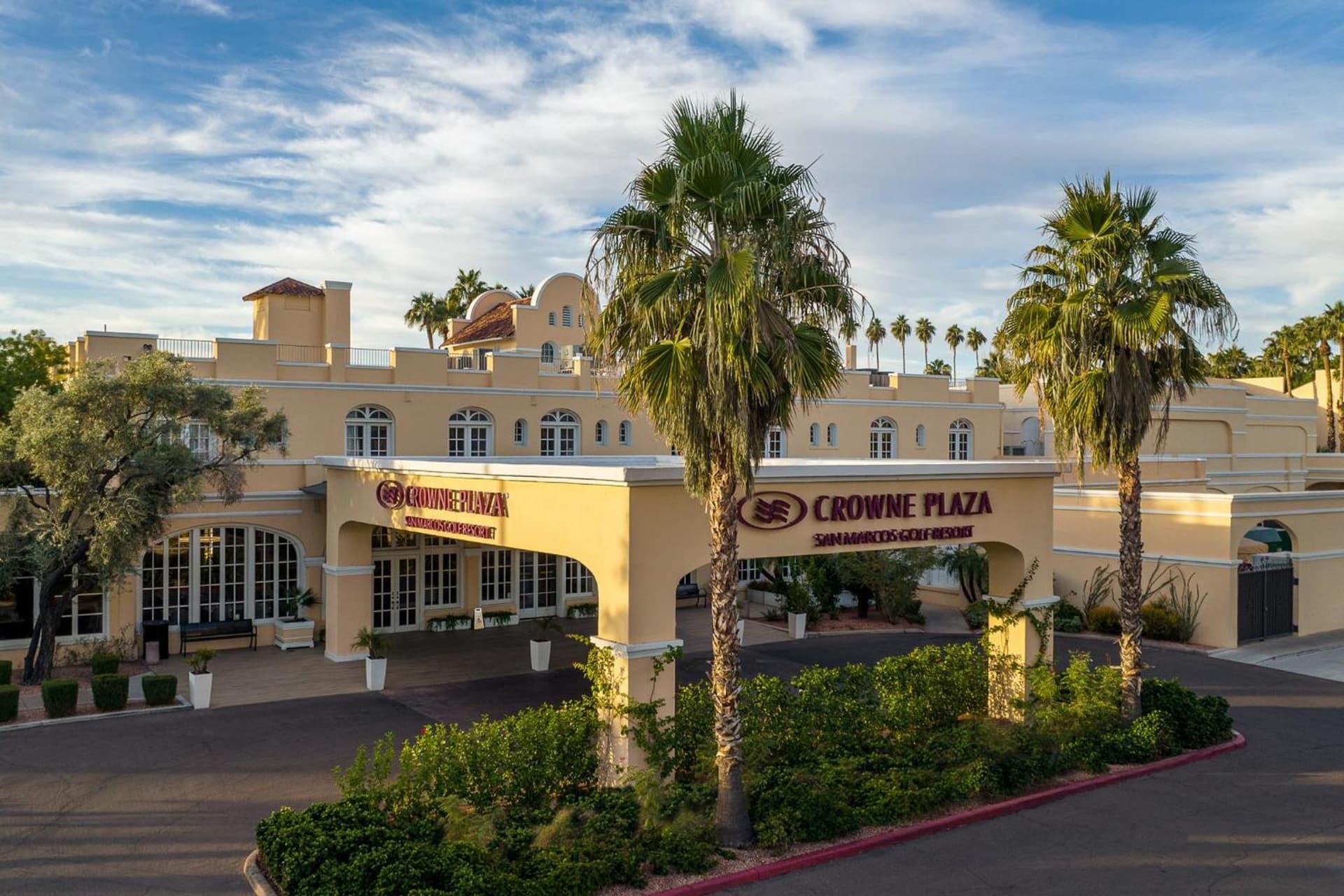 Crowne Plaza Phoenix - Chandler Golf Resort by IHG — hotel in Chandler, Arizona