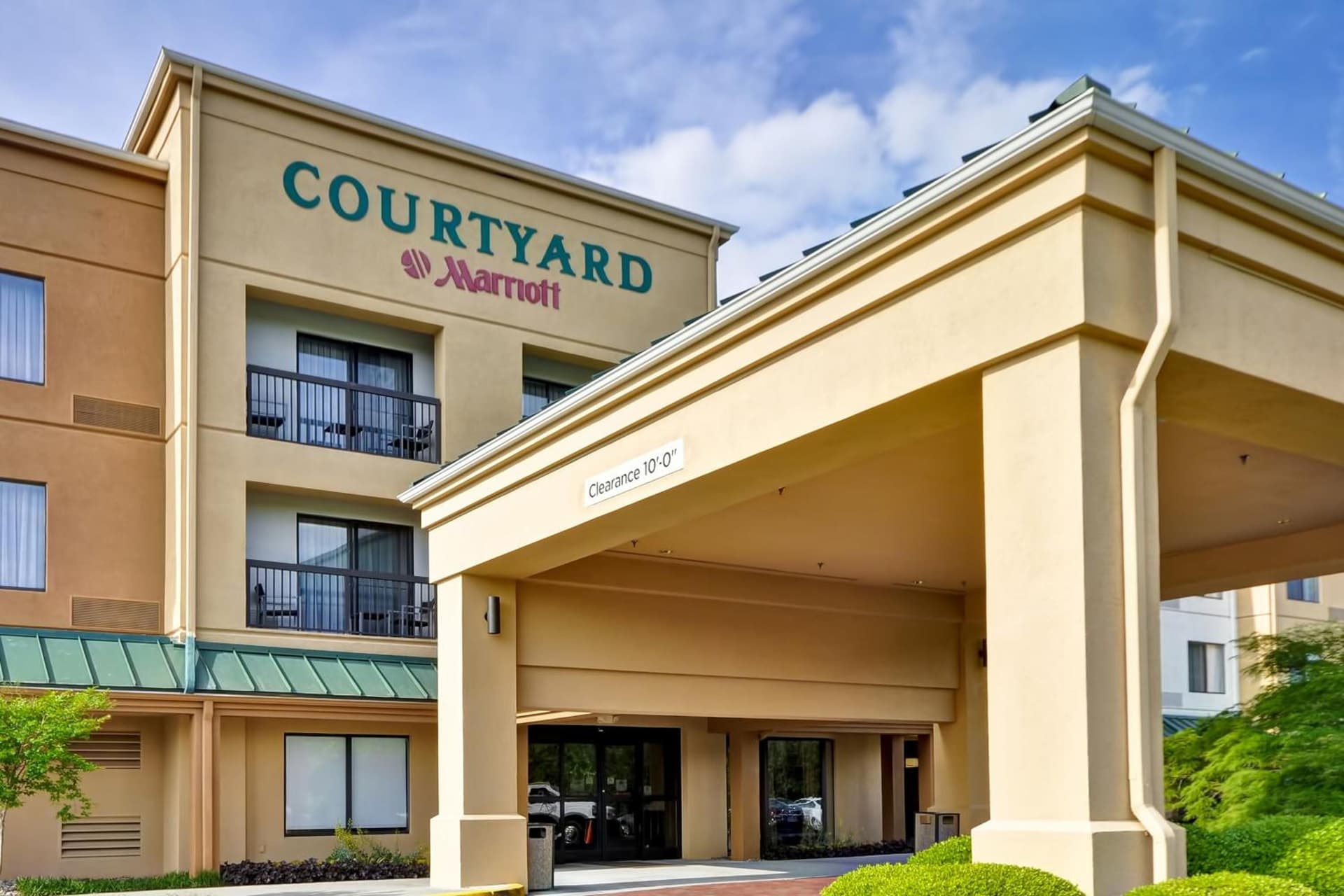 Courtyard by Marriott Dalton — hotel in Dalton, Georgia