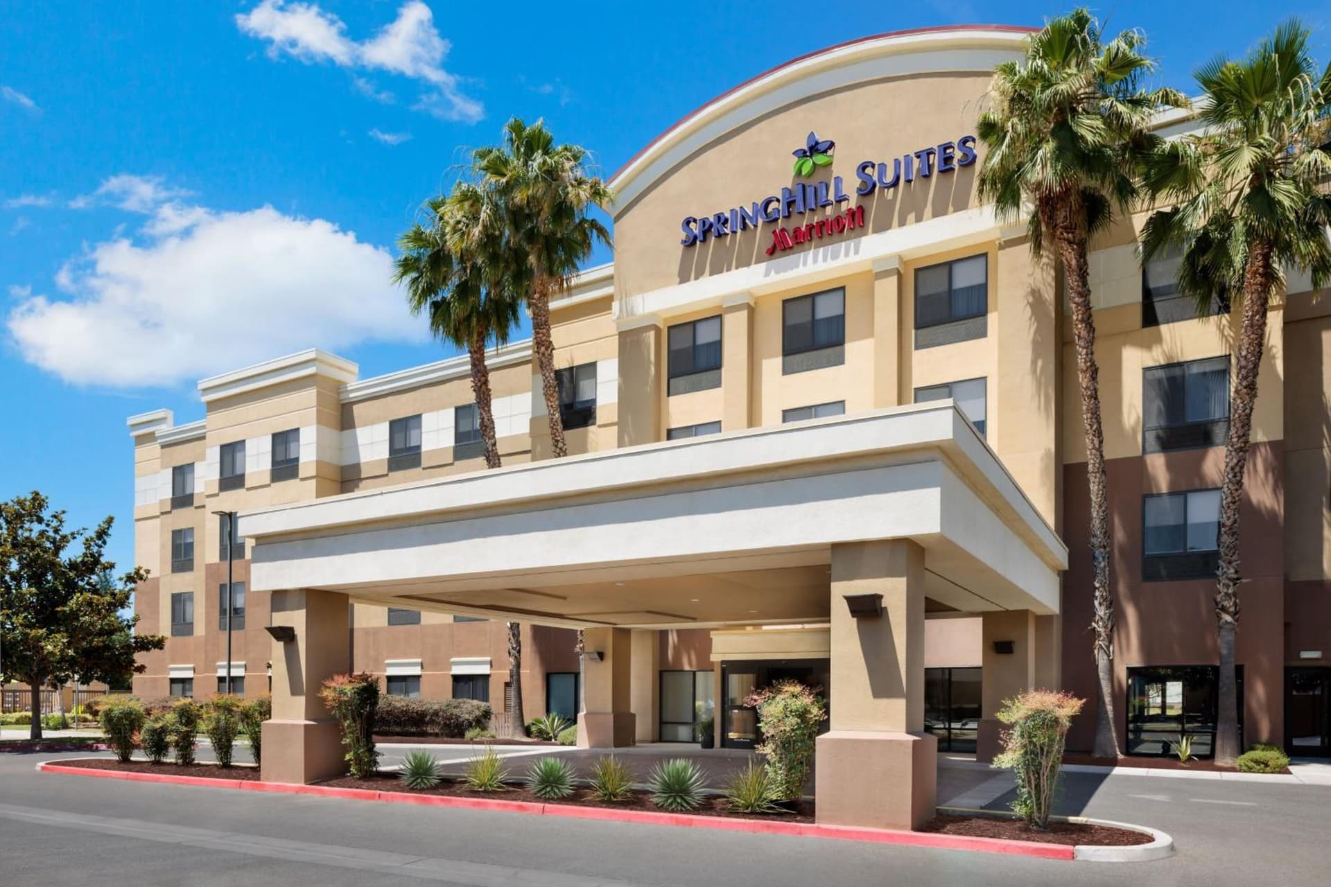 SpringHill Suites Fresno — hotel in Fresno, California