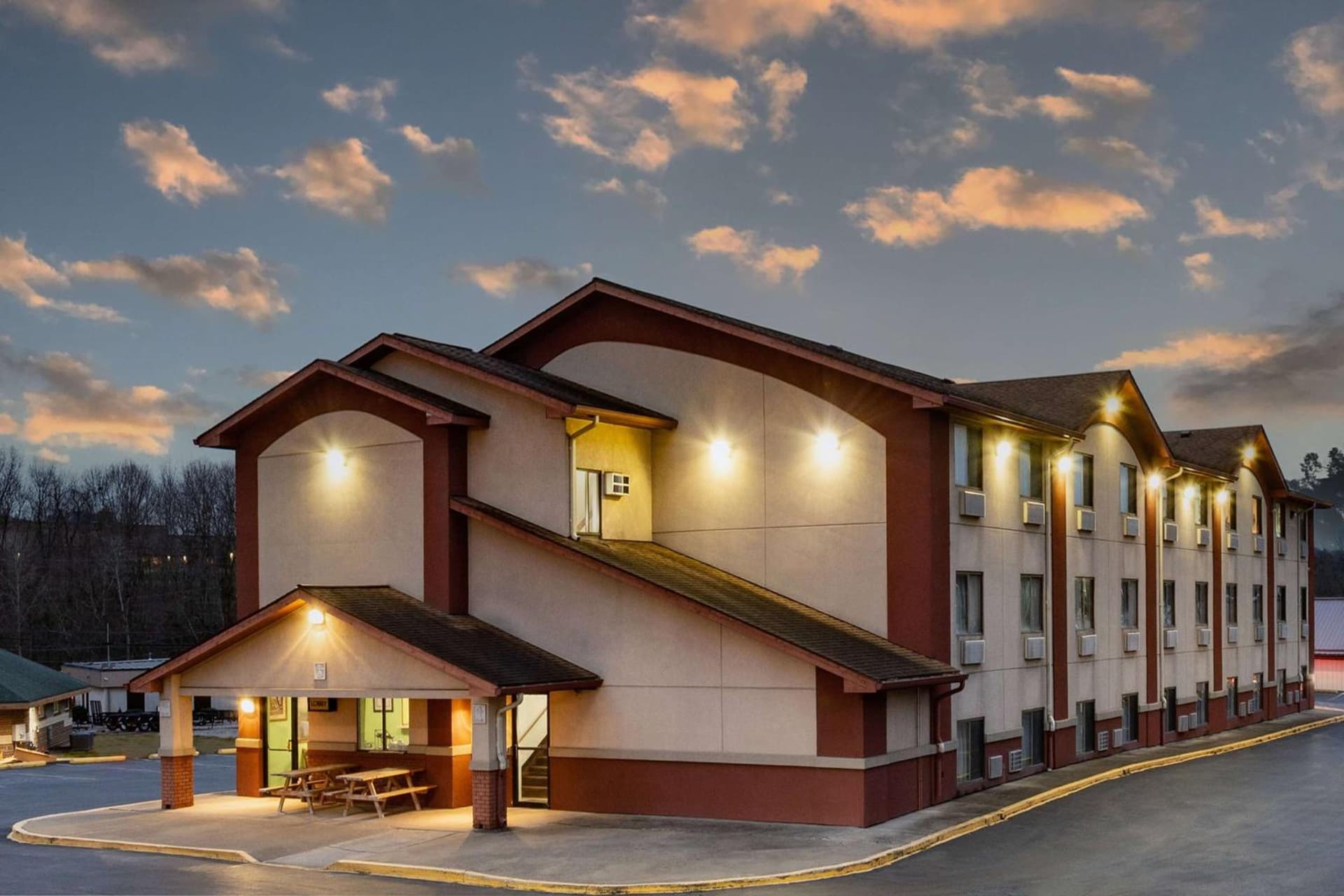 Super 8 by Wyndham Waynesburg featured exterior or lobby in Waynesburg, PA — similar hotel