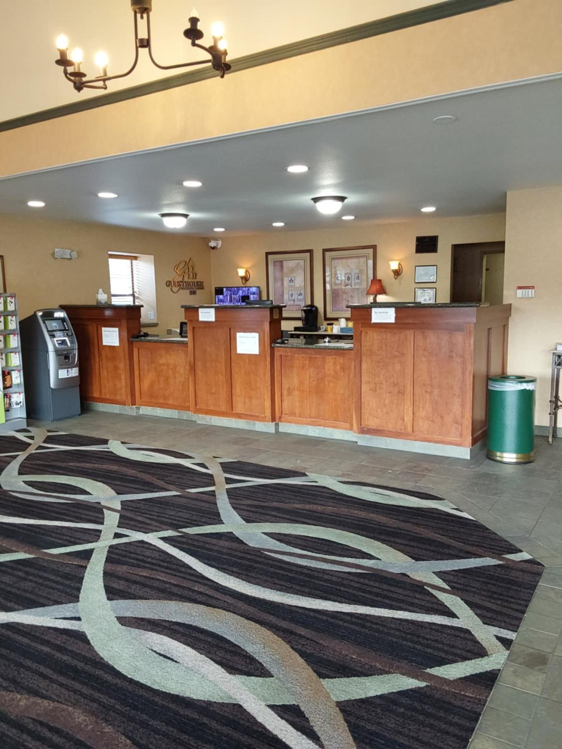 Lavissh Inn and Suites — hotel in Bellingham, Washington