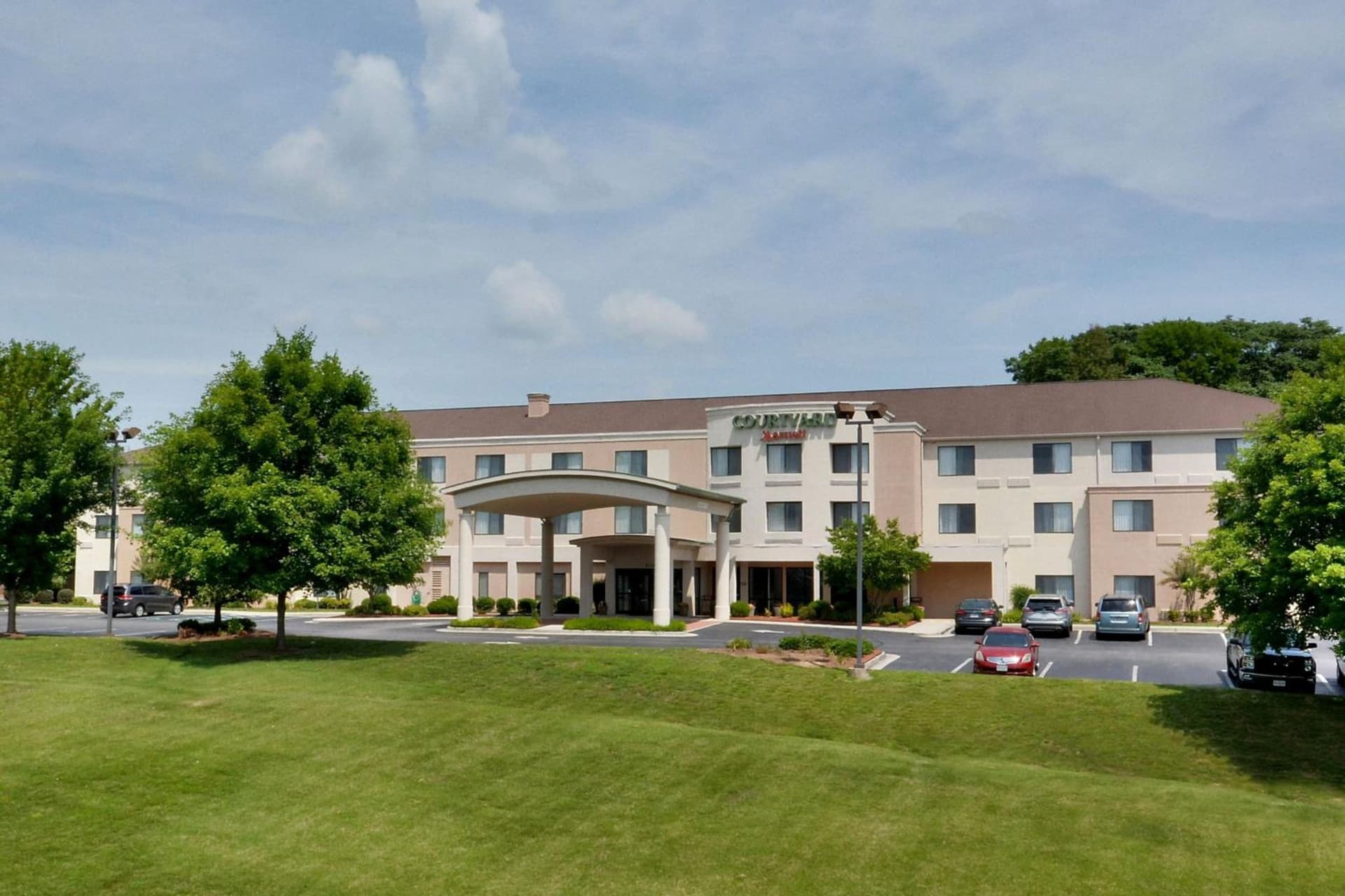 Courtyard Danville — hotel in Danville, Virginia