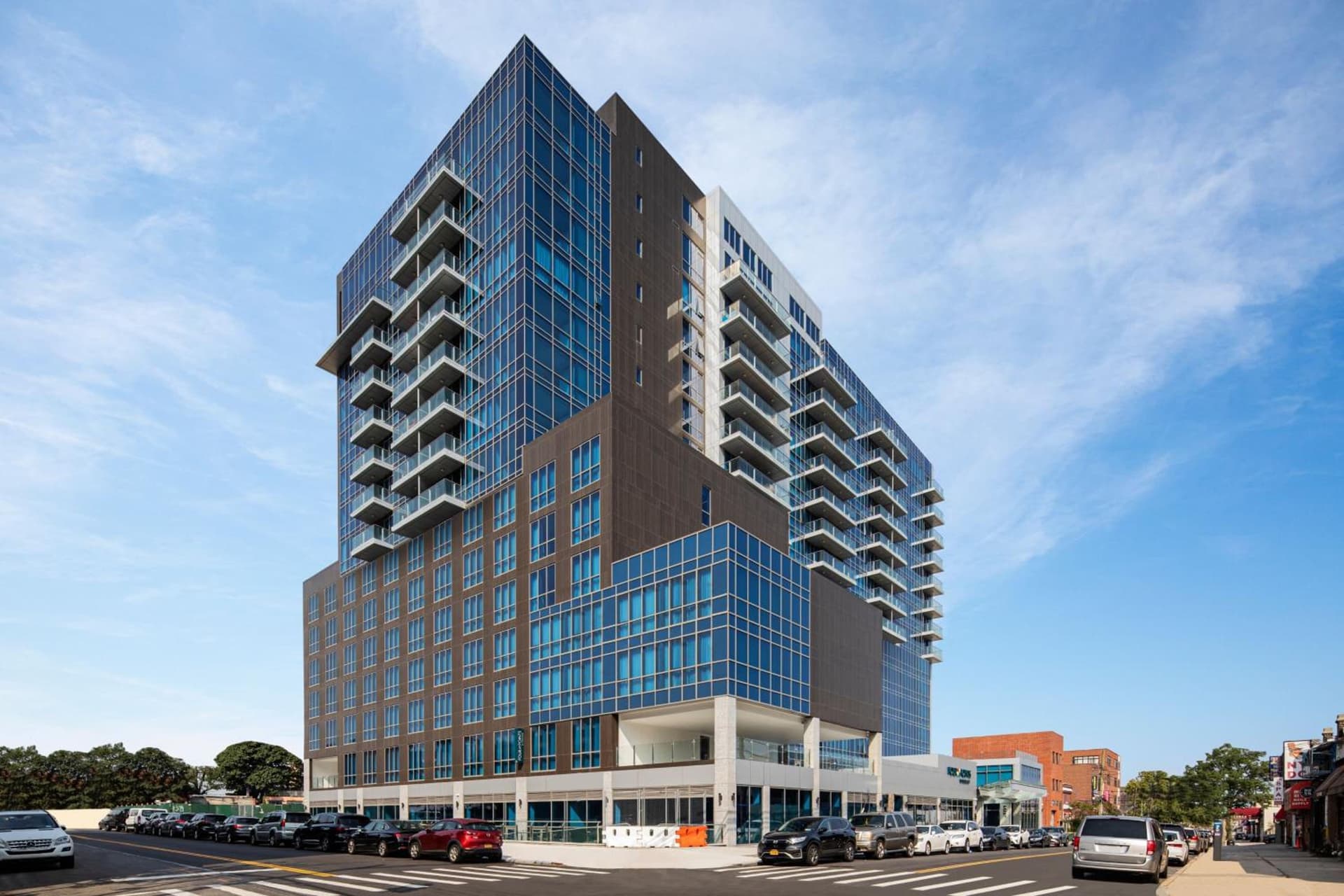 Four Points by Sheraton Flushing — hotel in Queens, New York