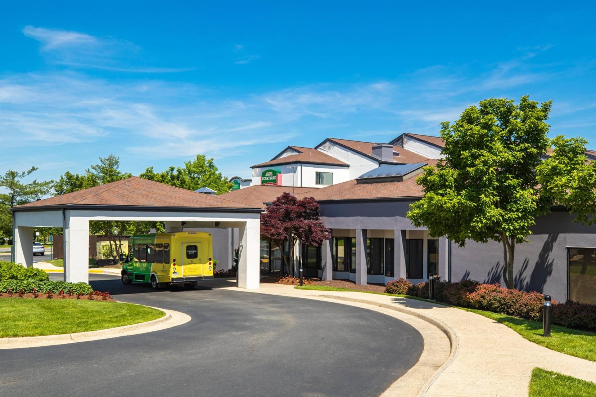 Courtyard by Marriott Dulles Airport Chantilly — hotel in Chantilly, Virginia