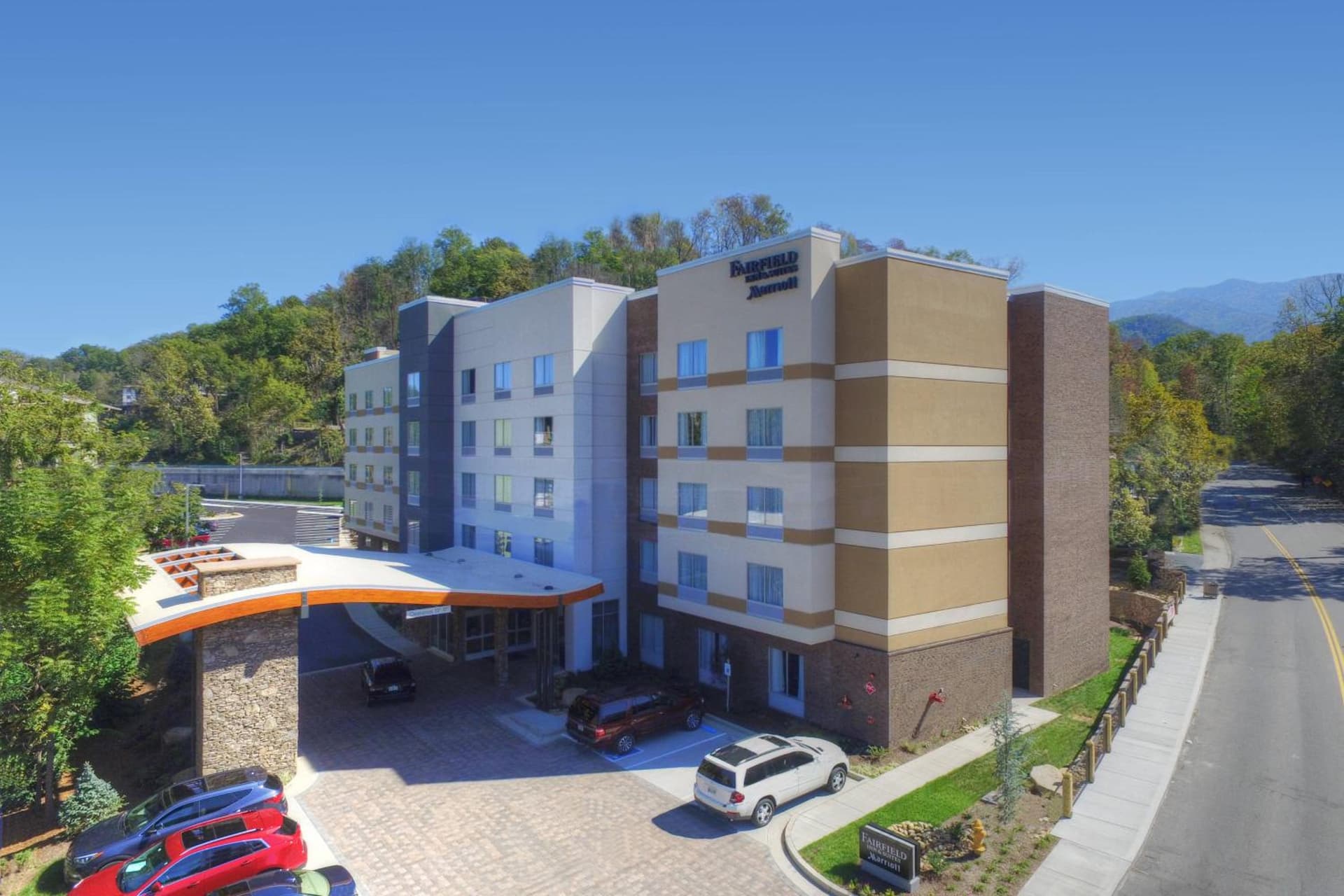 Fairfield Inn & Suites by Marriott Gatlinburg Downtown — hotel in Gatlinburg, Tennessee