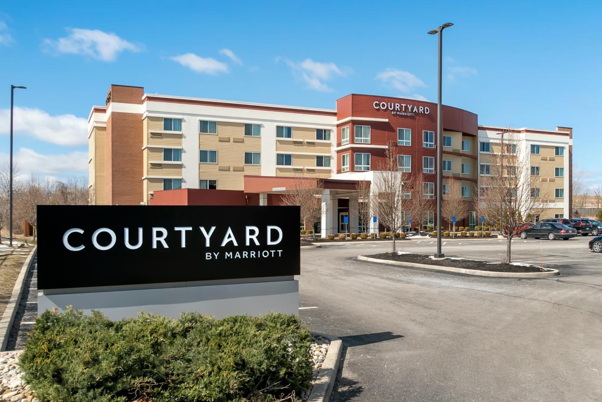 Courtyard by Marriott Toledo North — hotel in Toledo, Ohio