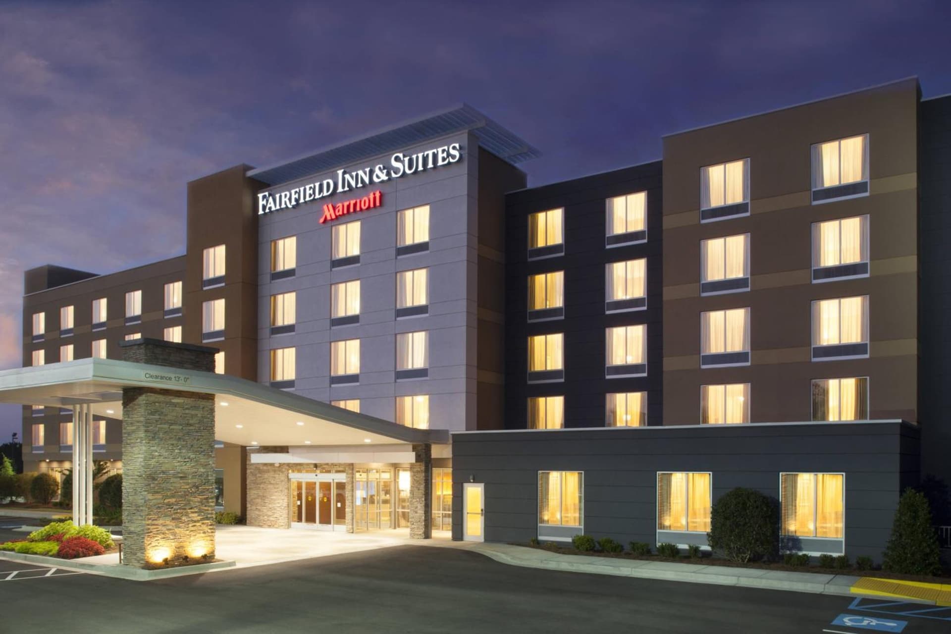 Fairfield Inn & Suites by Marriott Atlanta Gwinnett Place — hotel in Duluth, Georgia