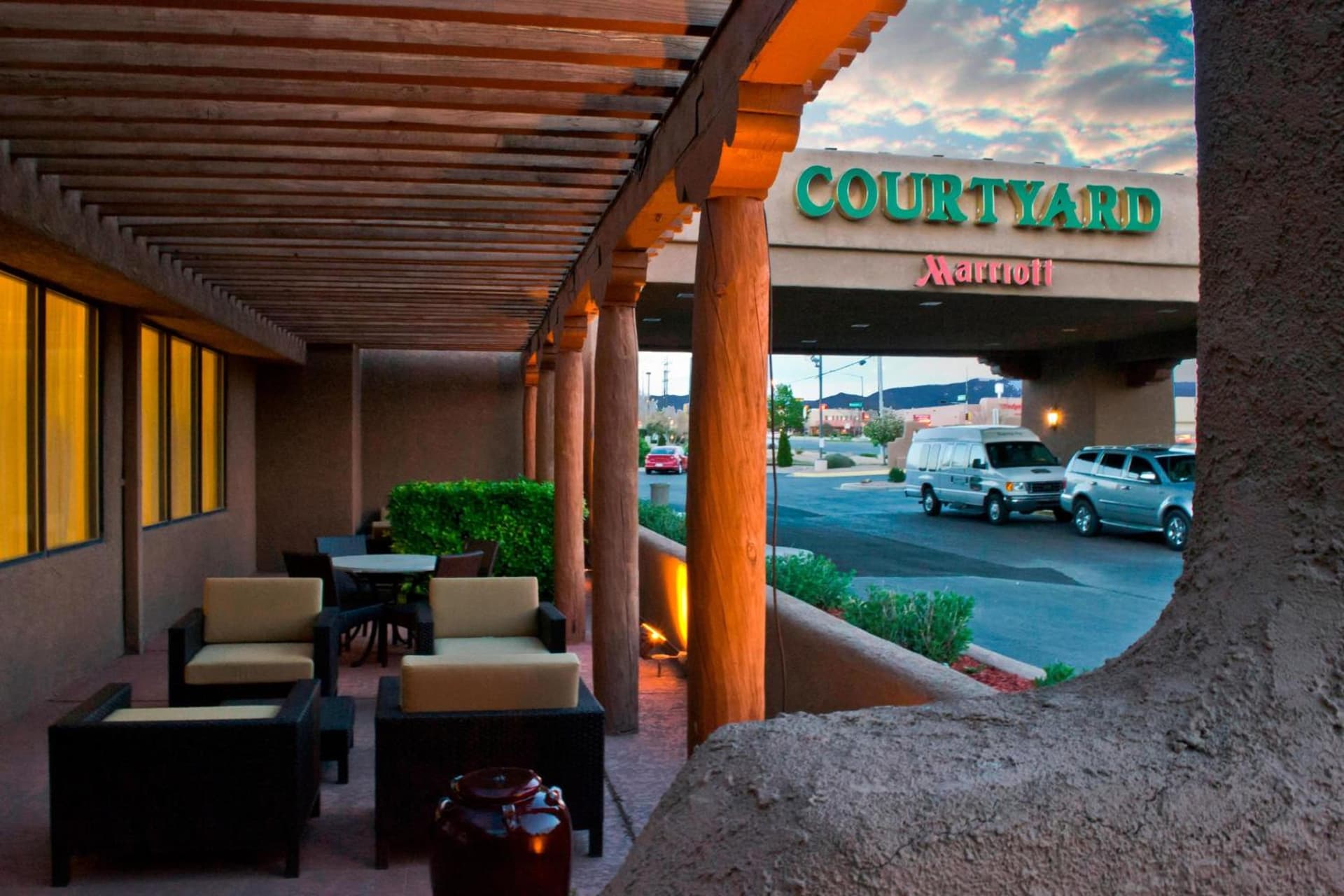 Courtyard Santa Fe — hotel in Santa Fe, New Mexico