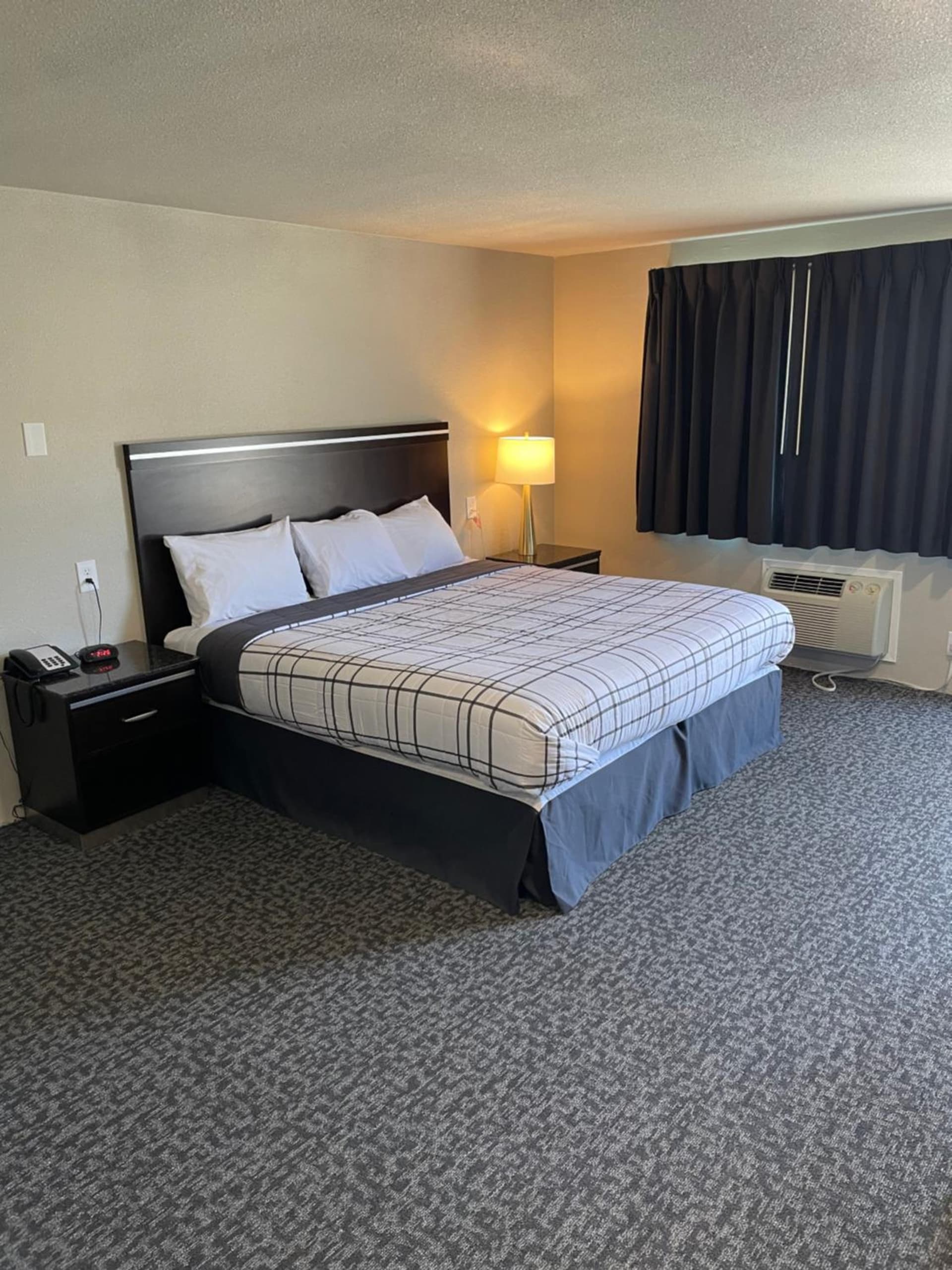 Royal Inn Eugene- Airport — hotel in Eugene, Oregon