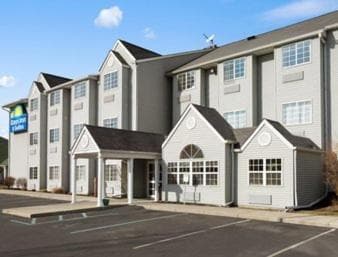 Days Inn & Suites by Wyndham Lafayette IN — hotel in Lafayette, Indiana