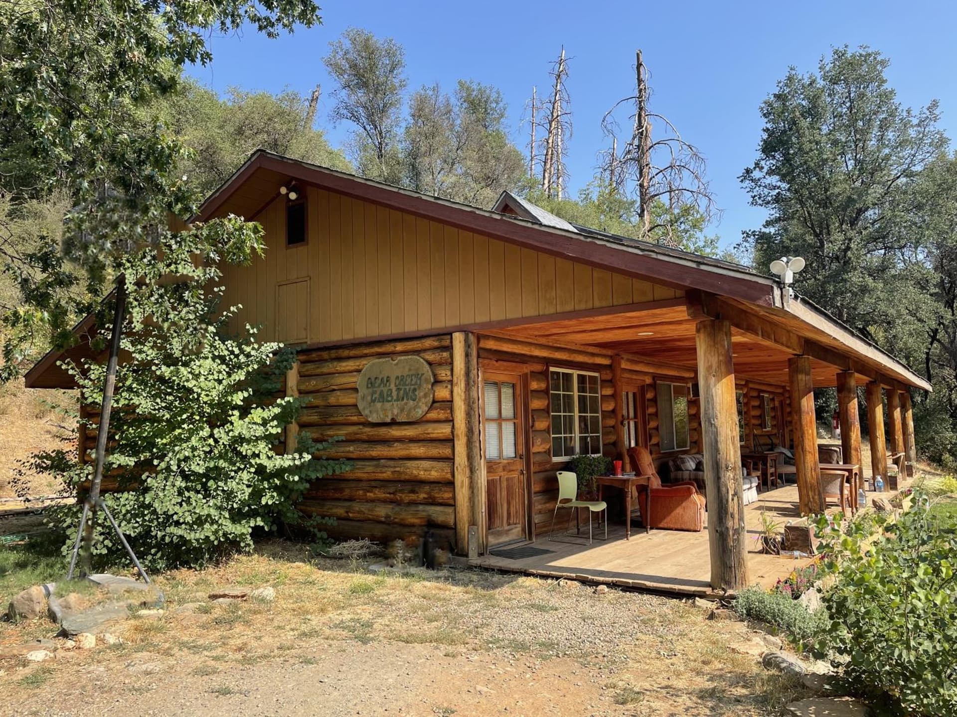 Bear Creek Cabins — hotel in Midpines, California