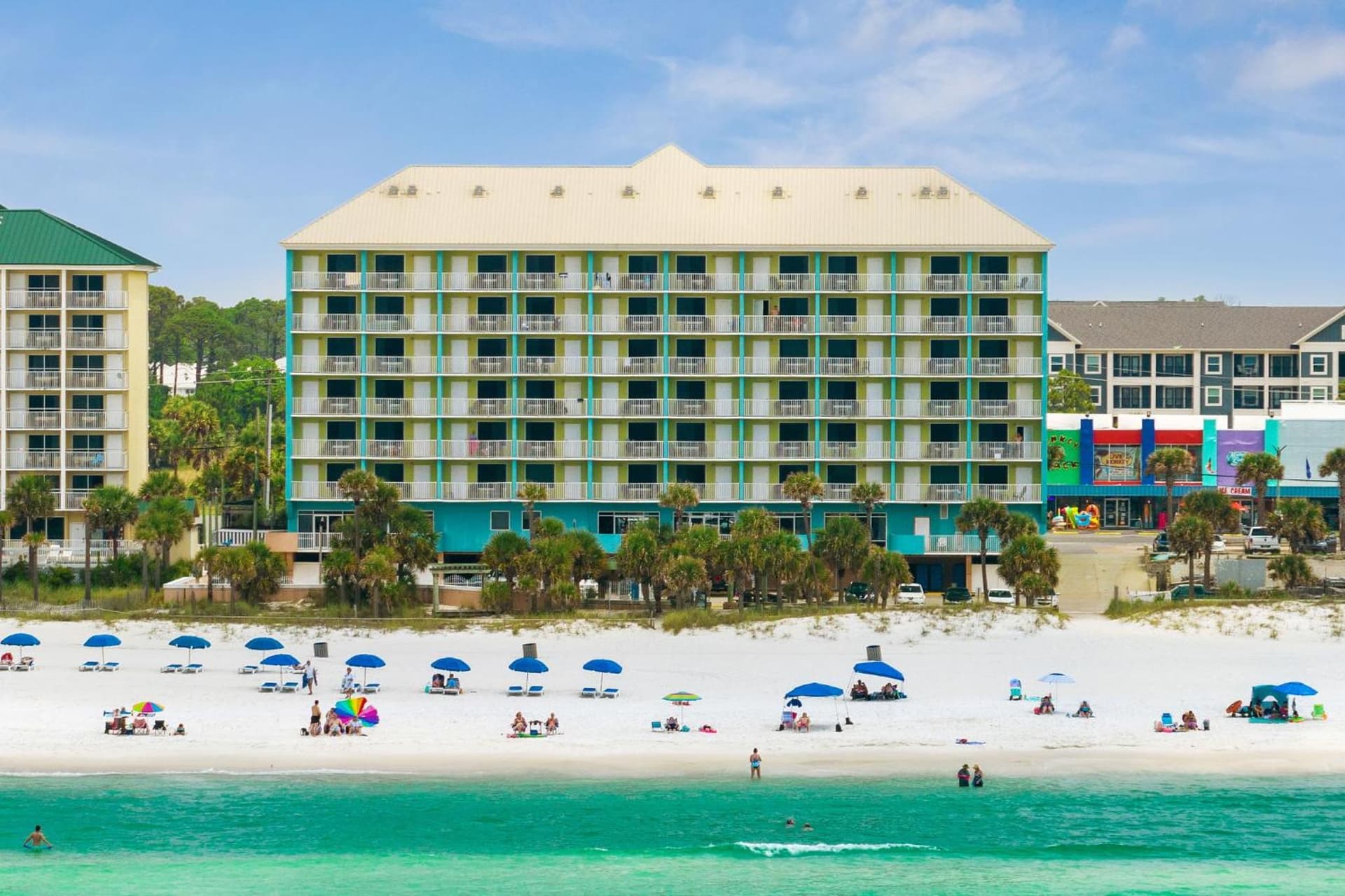 Holiday Terrace Beachfront Hotel, a By The Sea Resort — hotel in Panama City Beach, Florida