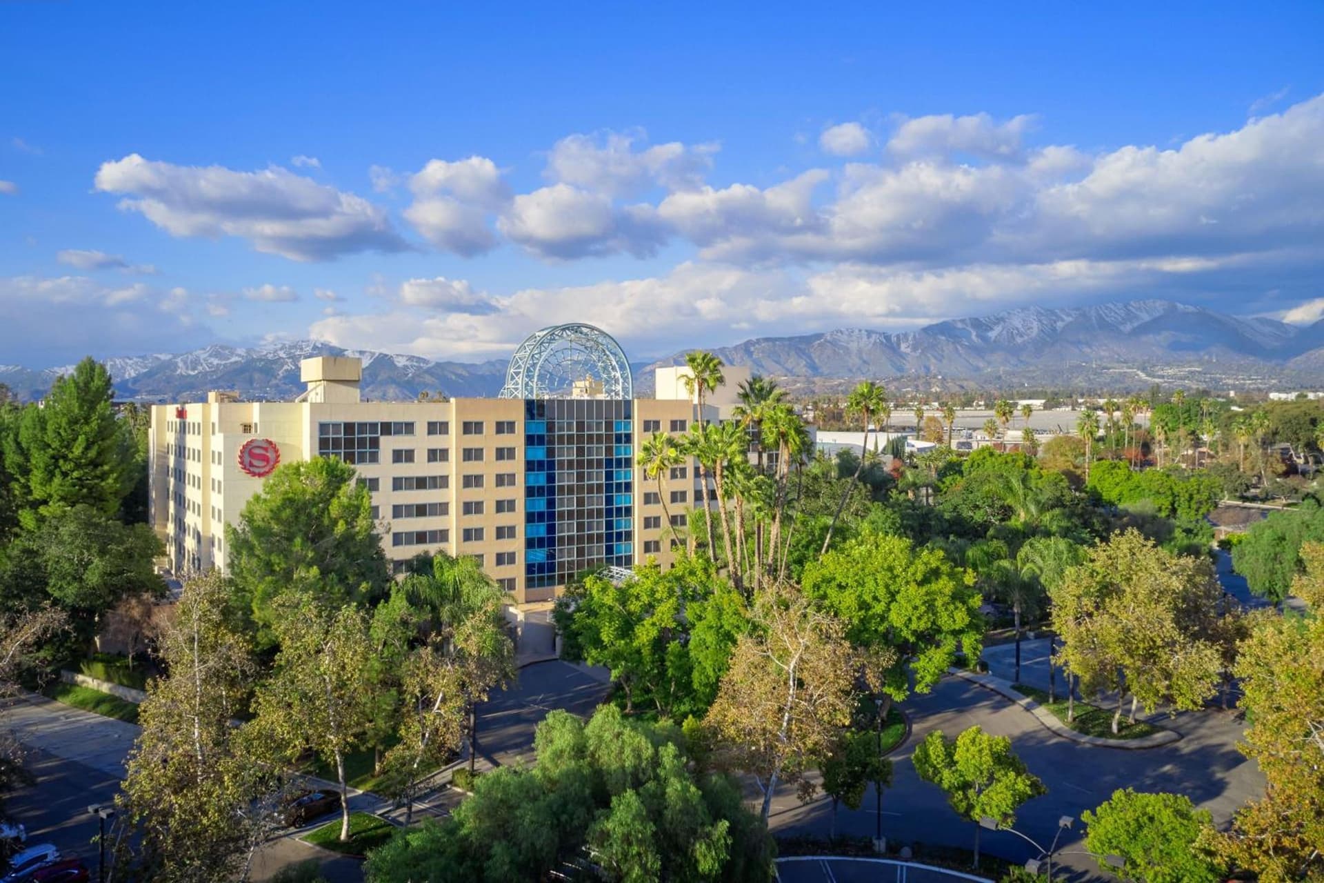 Sheraton Fairplex Suites & Conference Center — hotel in Pomona, California