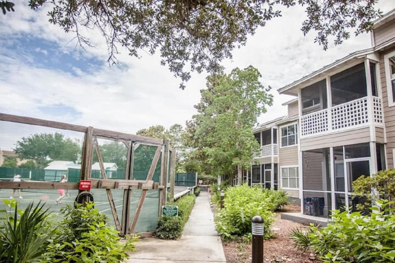 Hidden Dunes Resort #131 featured exterior or lobby in Destin, FL — similar hotel