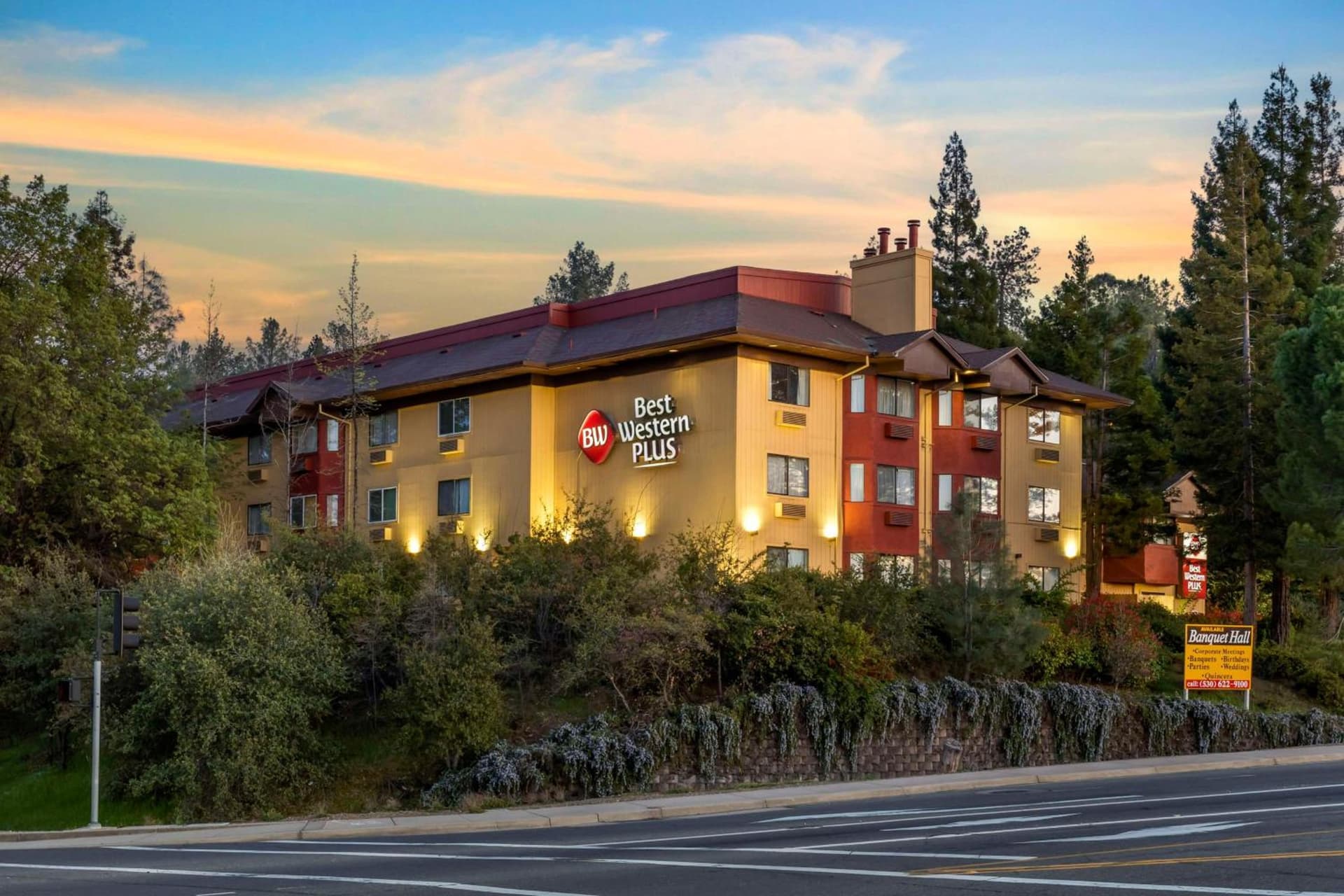 Best Western Plus Placerville Inn featured exterior or lobby in Placerville, CA — similar hotel