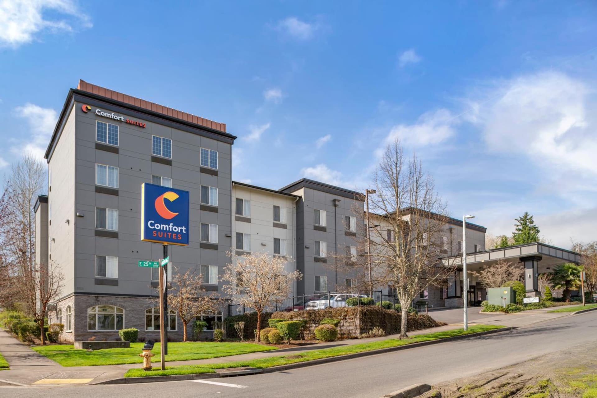 Comfort Suites Eugene University featured exterior or lobby in Eugene, OR — similar hotel