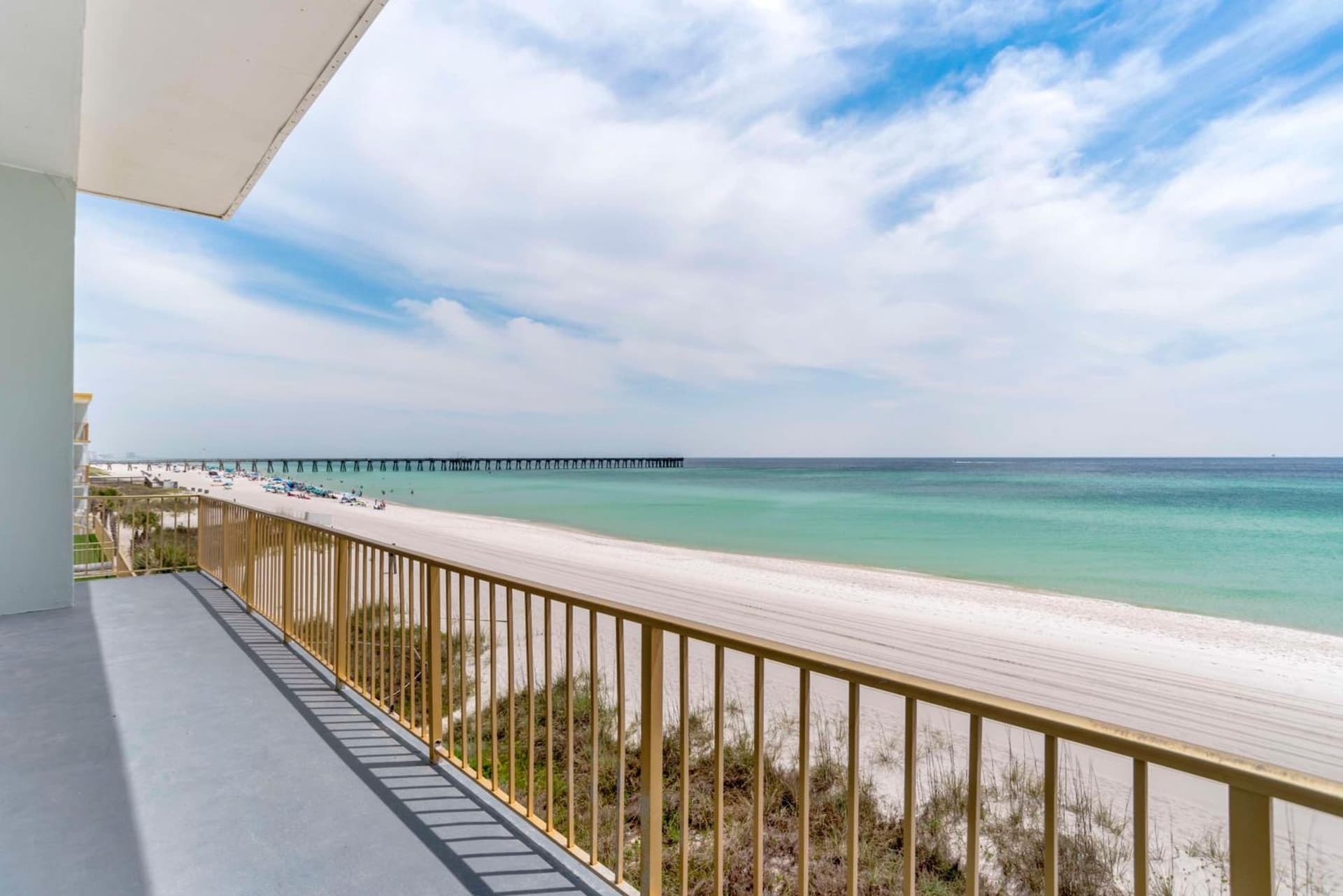 Chateau Beachfront Hotel, a By the Sea Resort — hotel in Panama City Beach, Florida