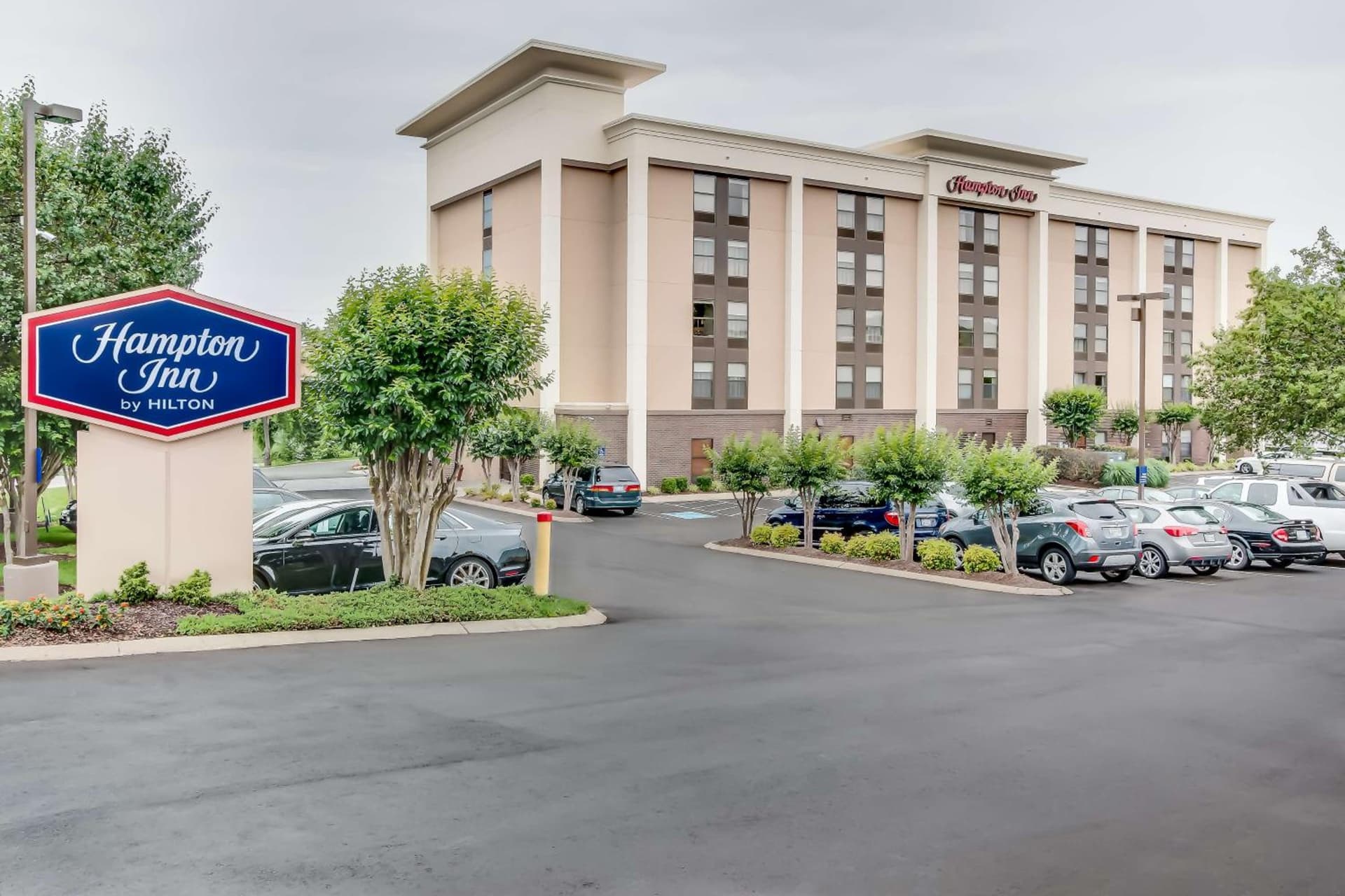 Hampton Inn Bellevue/Nashville I-40 West — hotel in Bellevue, Nebraska