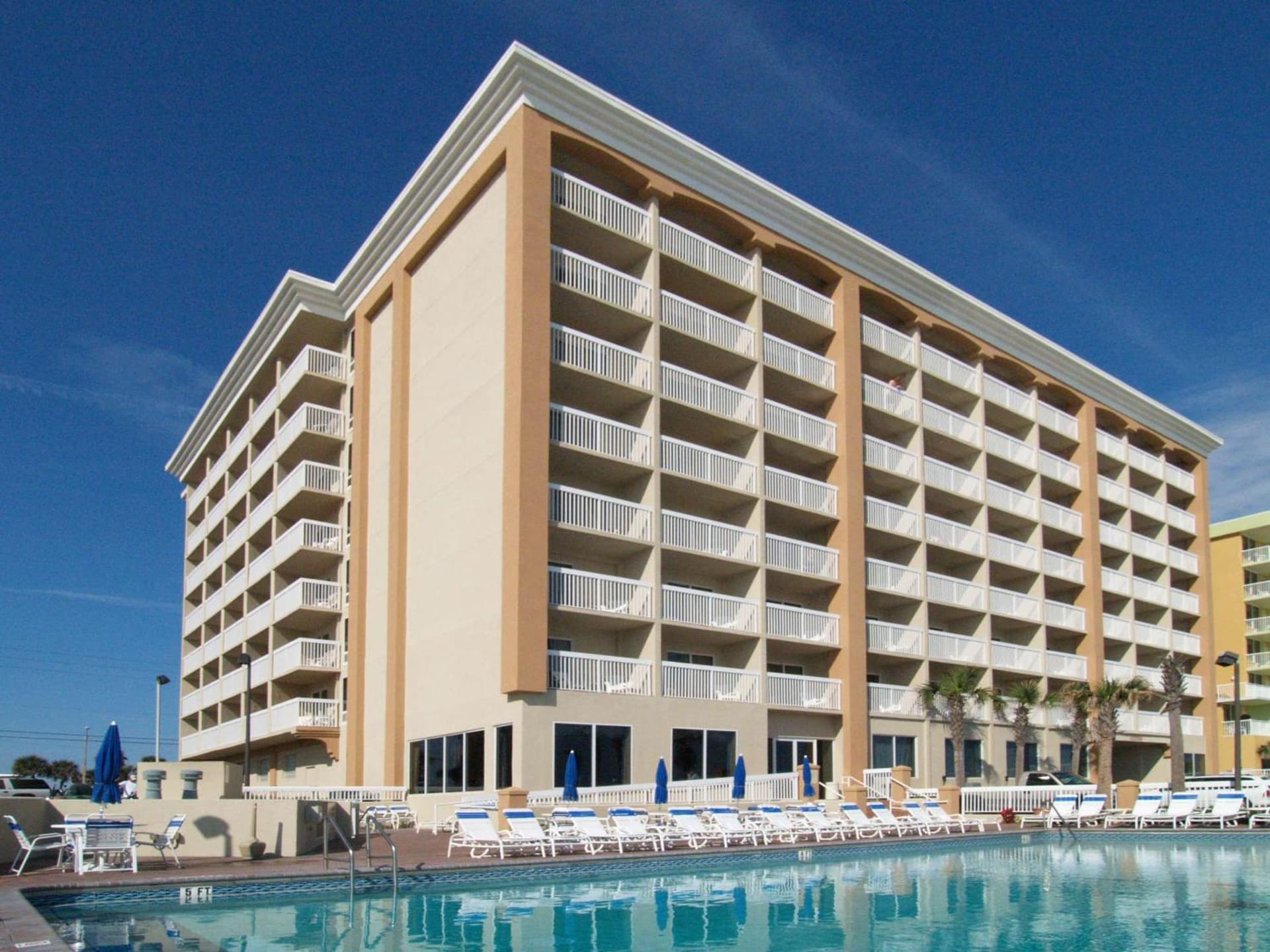 Hampton Inn Daytona Shores-Oceanfront — hotel in Daytona Beach, Florida