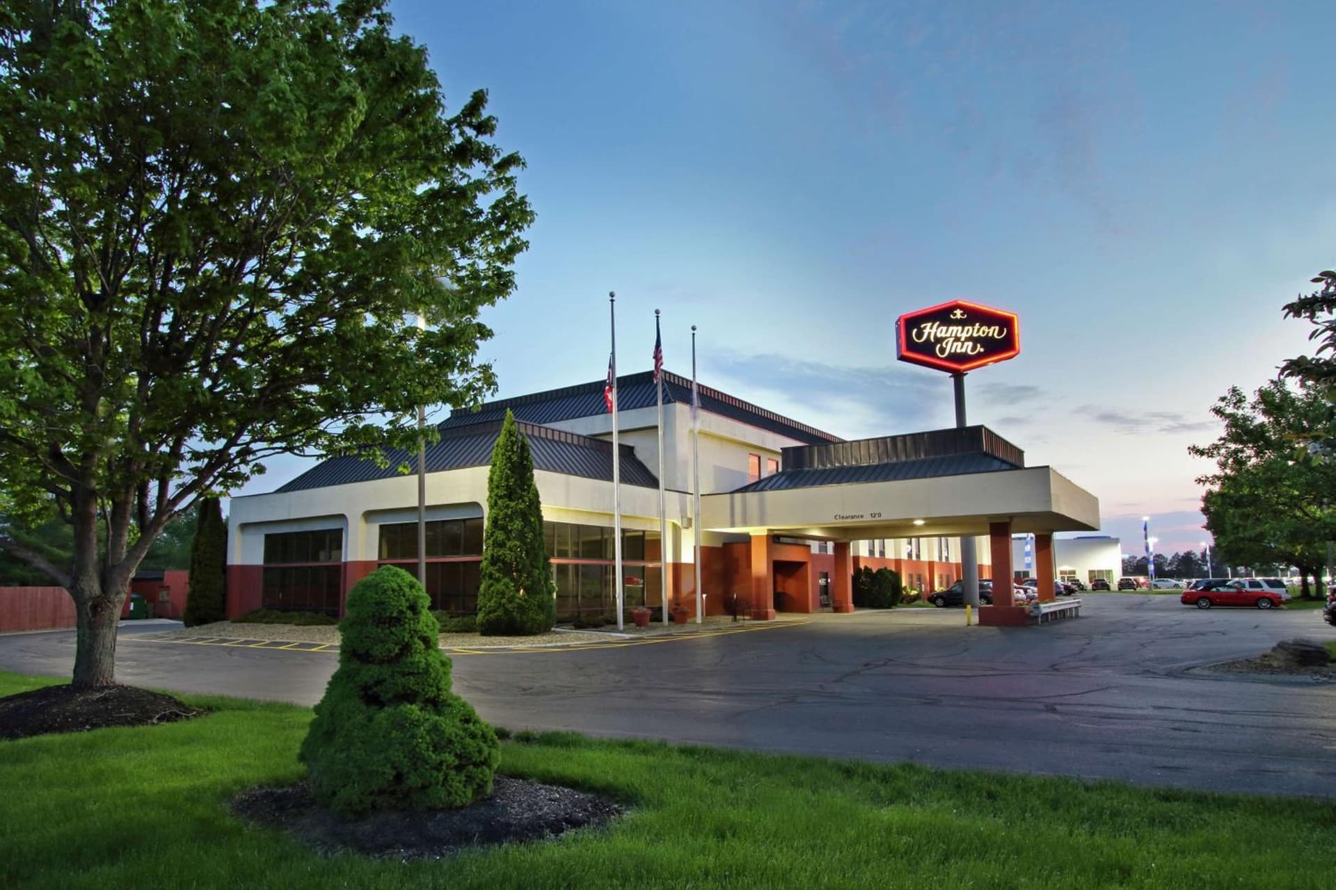 Hampton Inn Ashtabula property views in Austinburg, OH — gallery photo 3
