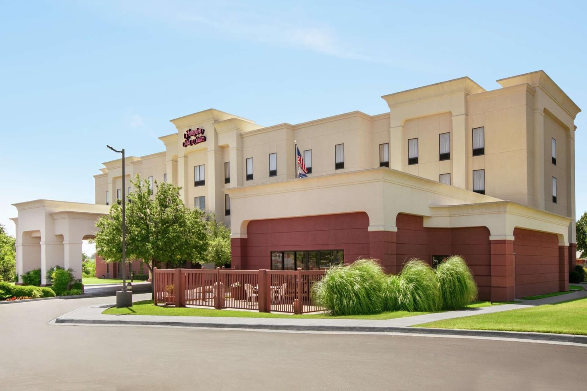 Hampton Inn & Suites Lawton — hotel in Lawton, Oklahoma