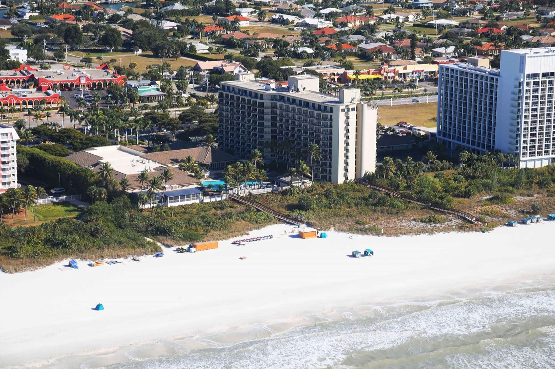 Hilton Marco Island Beach Resort and Spa — hotel in Marco Island, Florida