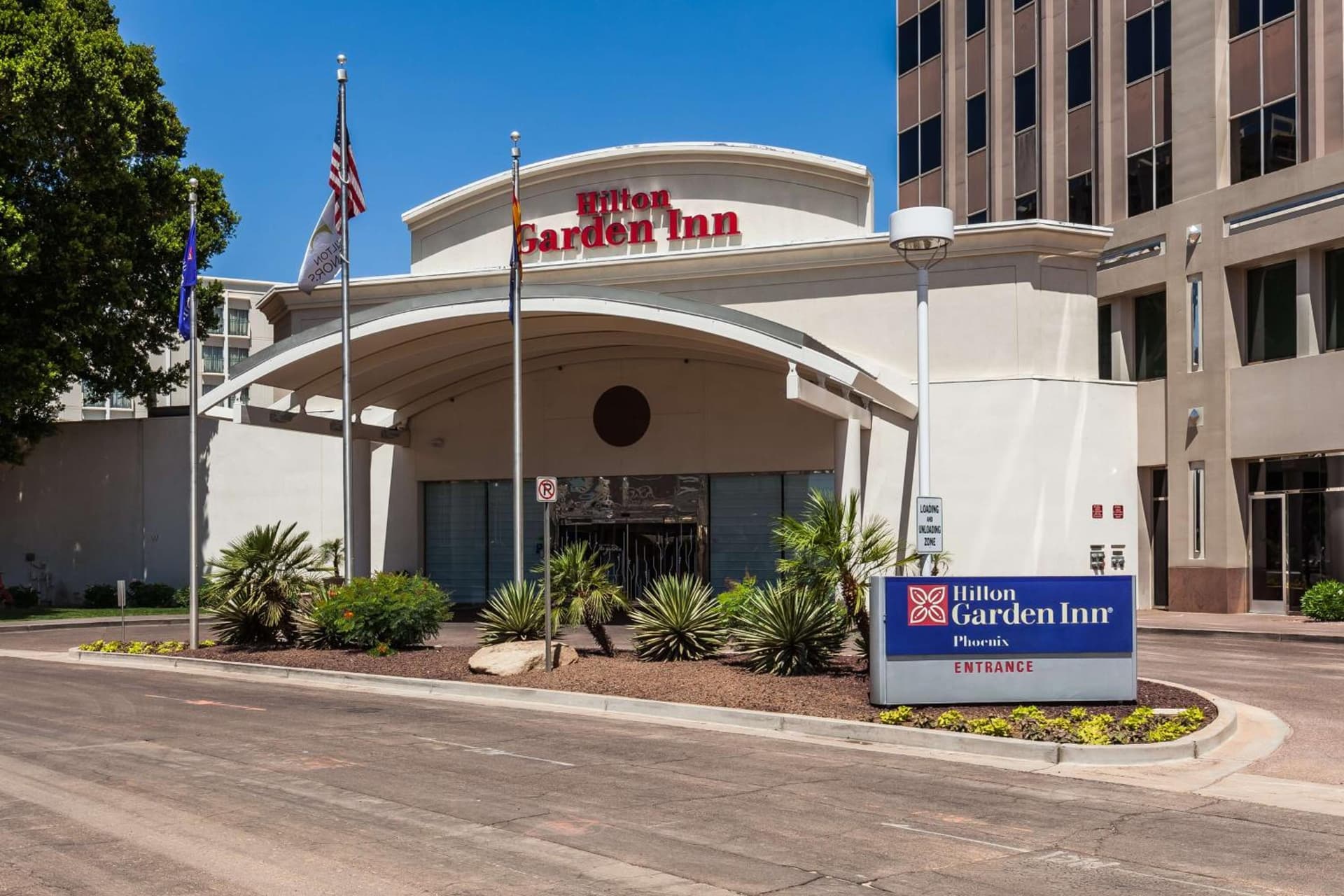 DoubleTree by Hilton Phoenix Midtown featured exterior or lobby in Phoenix, AZ — similar hotel