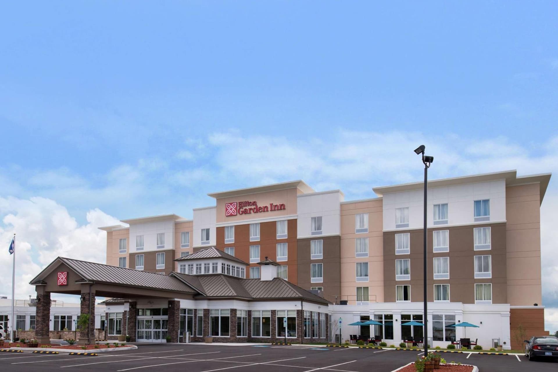 Hilton Garden Inn Bristol — hotel in Bristol, Virginia