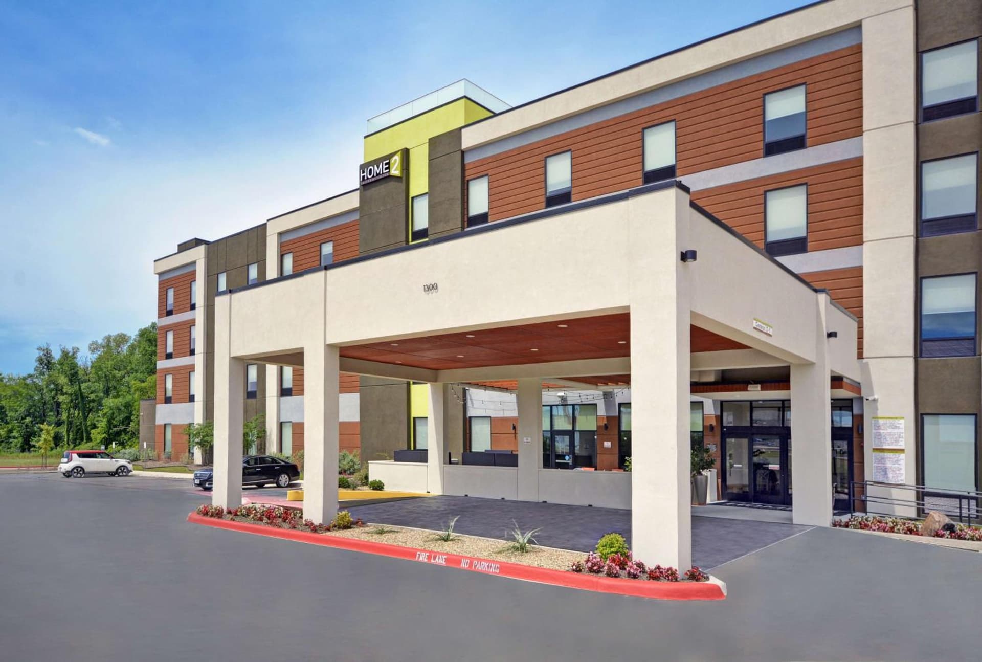 Home2 Suites By Hilton Dallas Desoto — hotel in DeSoto, Texas