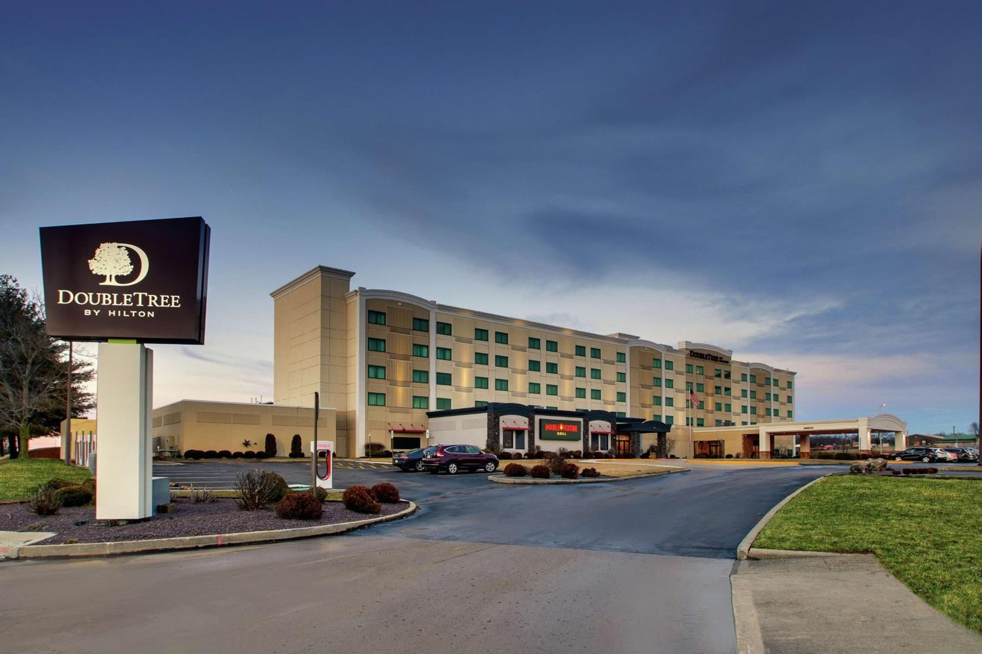 Doubletree By Hilton Mt. Vernon — hotel in Mount Vernon, Illinois