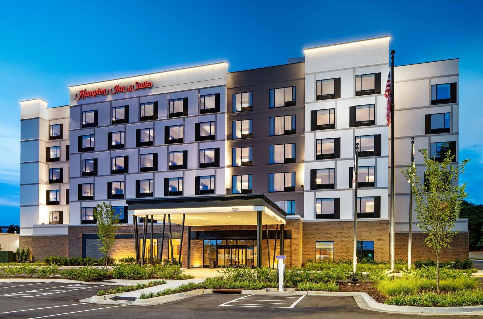 Hampton Inn & Suites Raleigh Midtown, NC — hotel in Raleigh, North Carolina