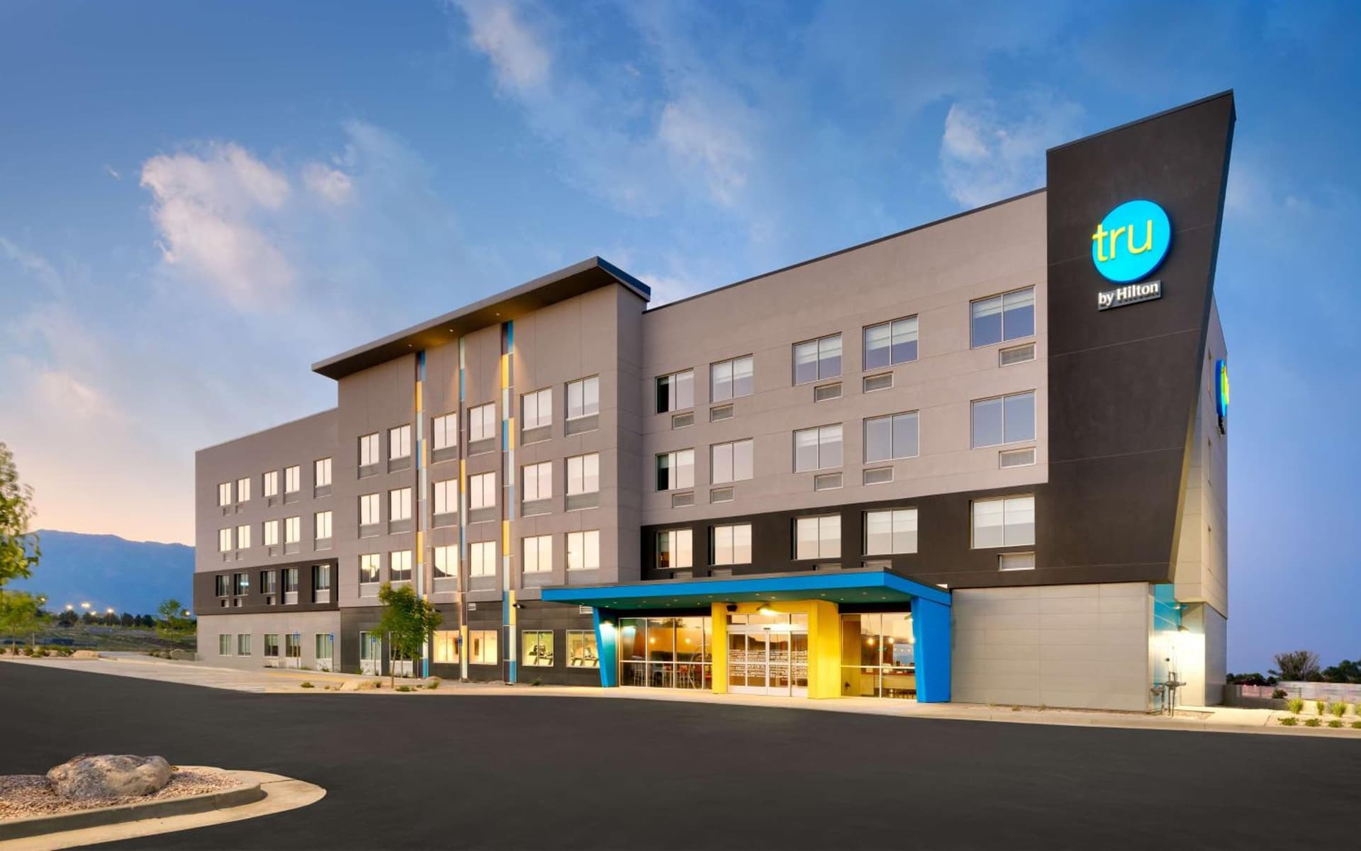 Tru By Hilton Clearfield Hill Air Force Base, Ut — hotel in Ogden, Utah