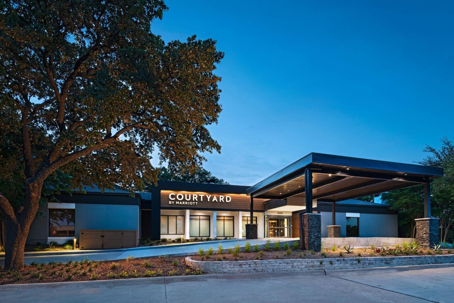 Courtyard by Marriott Dallas Richardson at Spring Valley — hotel in Richardson, Texas